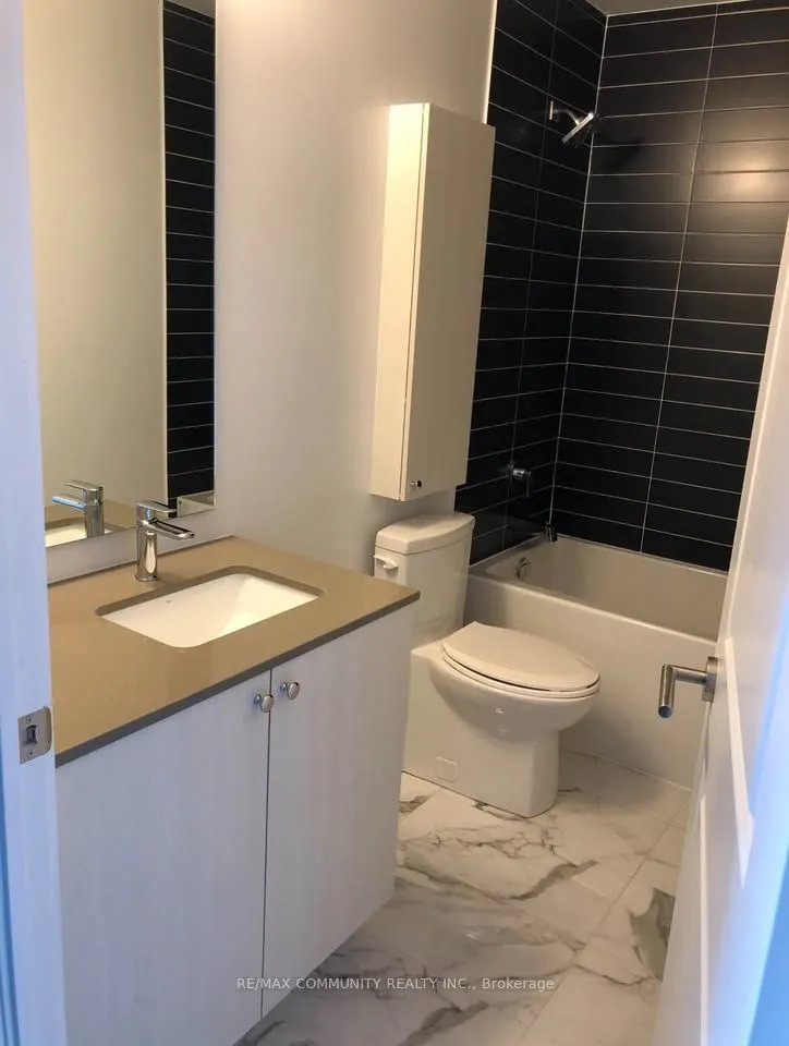 2799 Kingston Road, #521