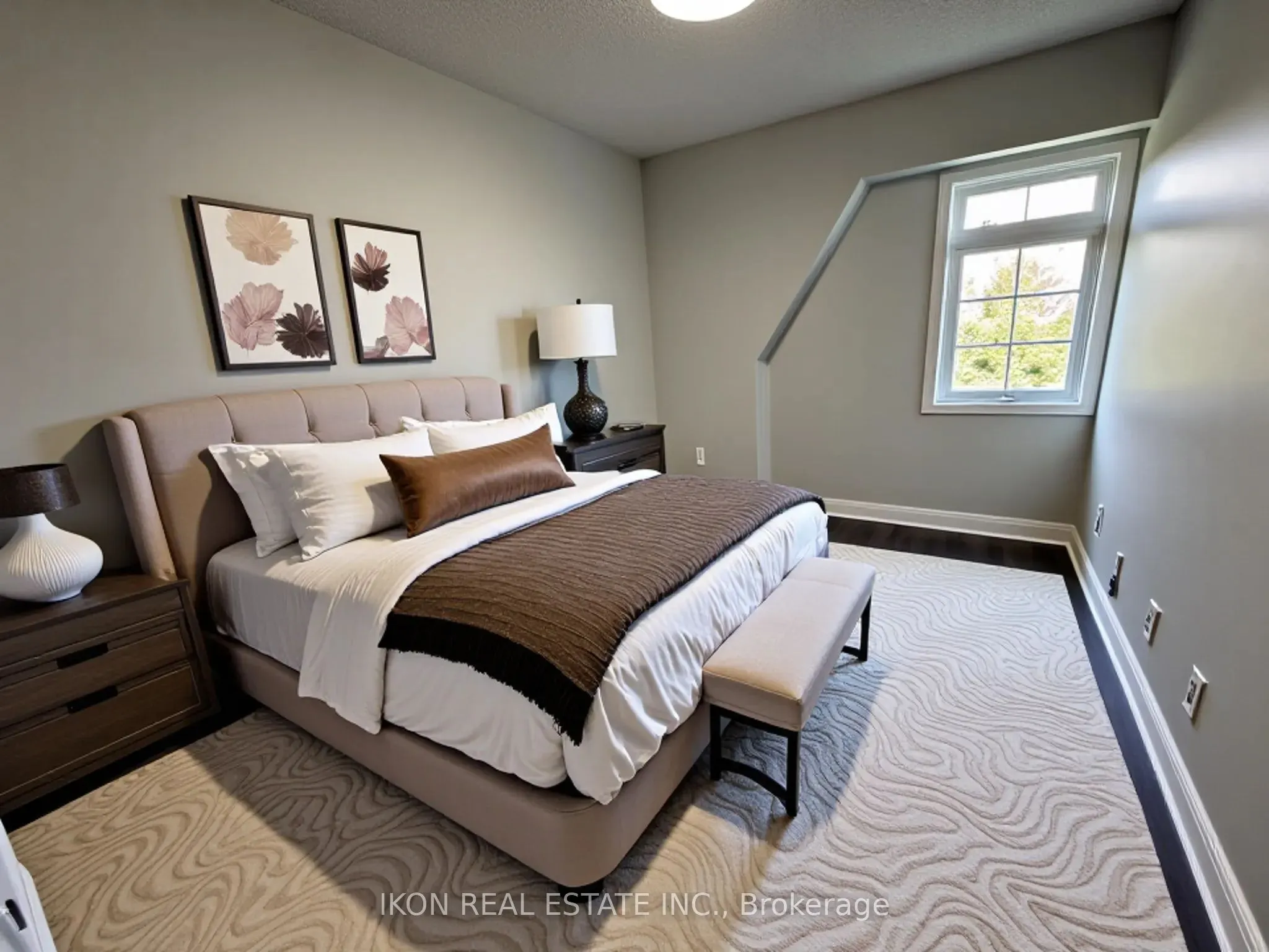 67 Sprucedale Way E, #32
