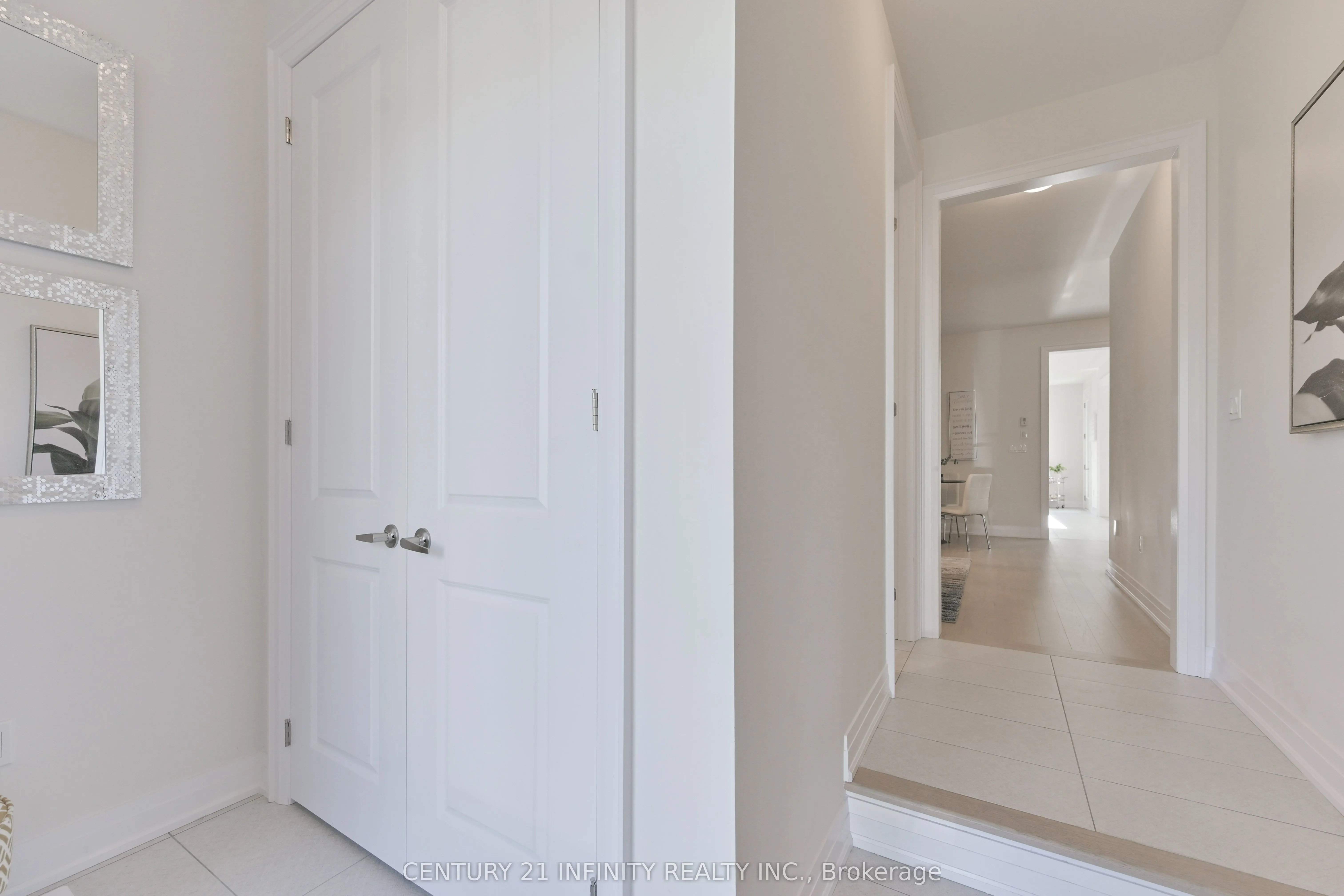 10 Hoad Street
