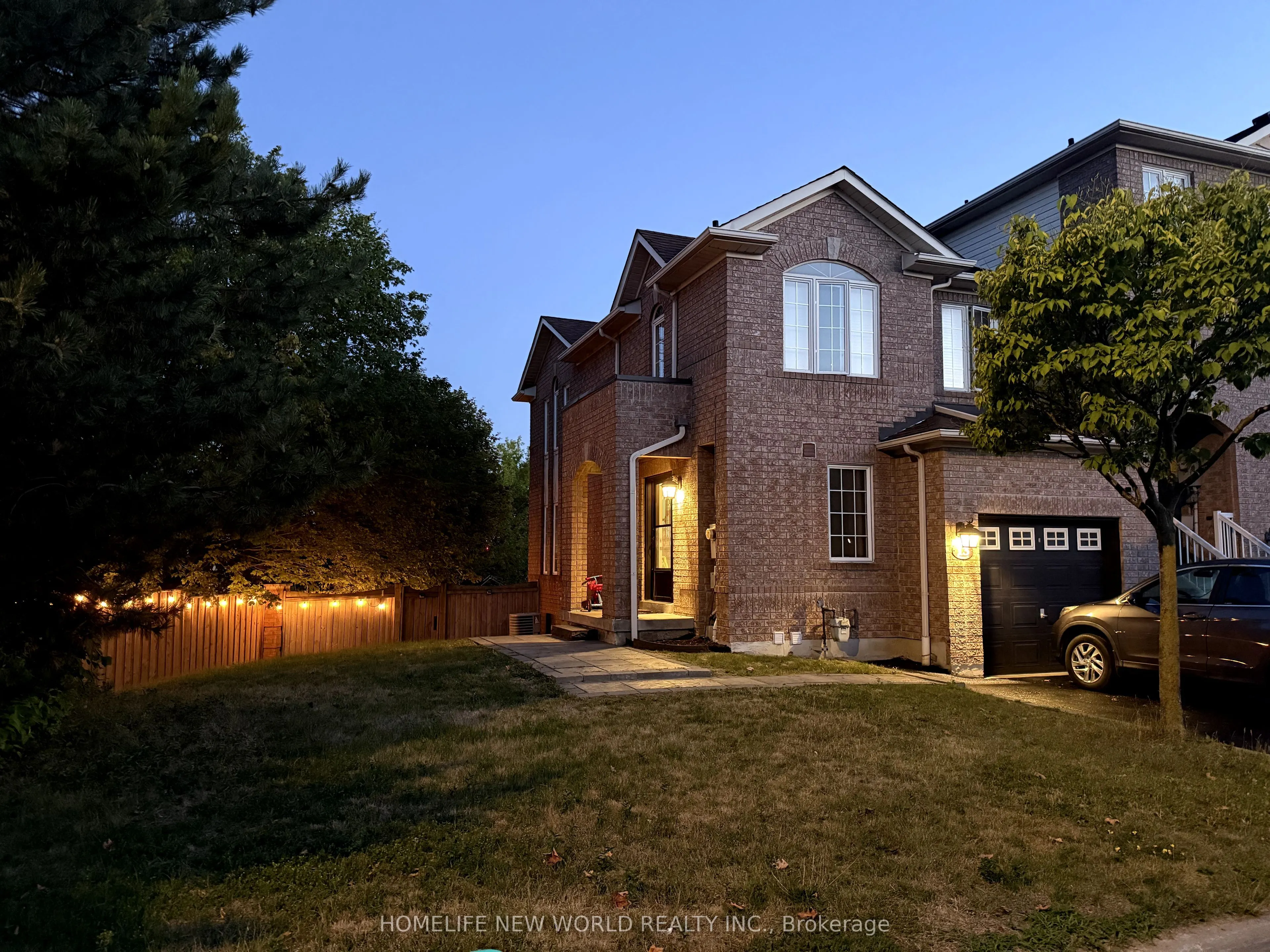 13 Tasker Crescent