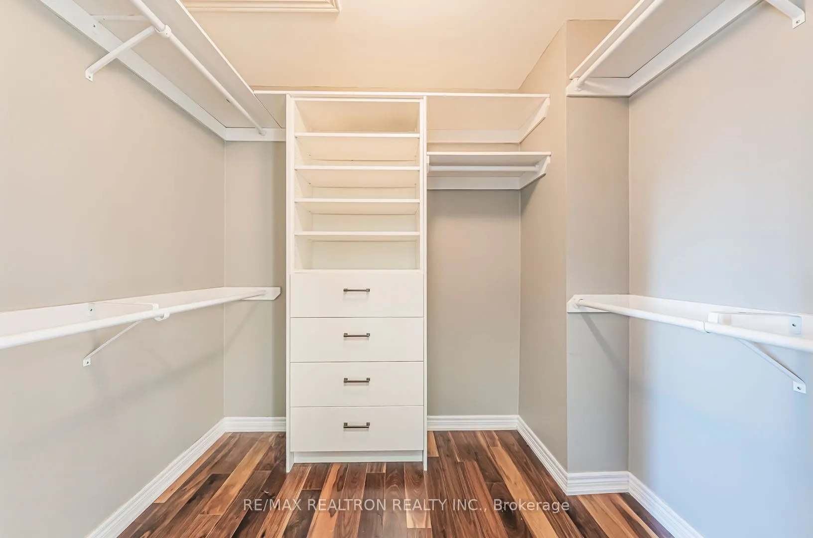 44 Moynahan Crescent, #Main