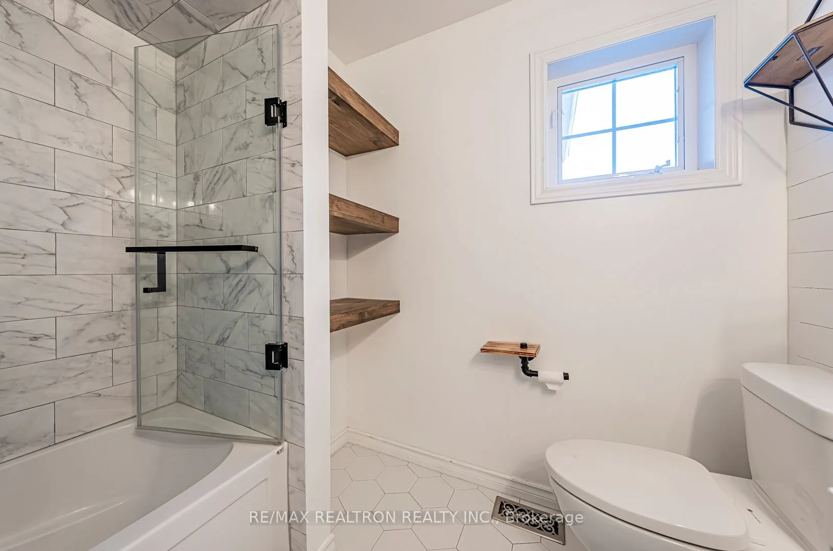 44 Moynahan Crescent, #Main