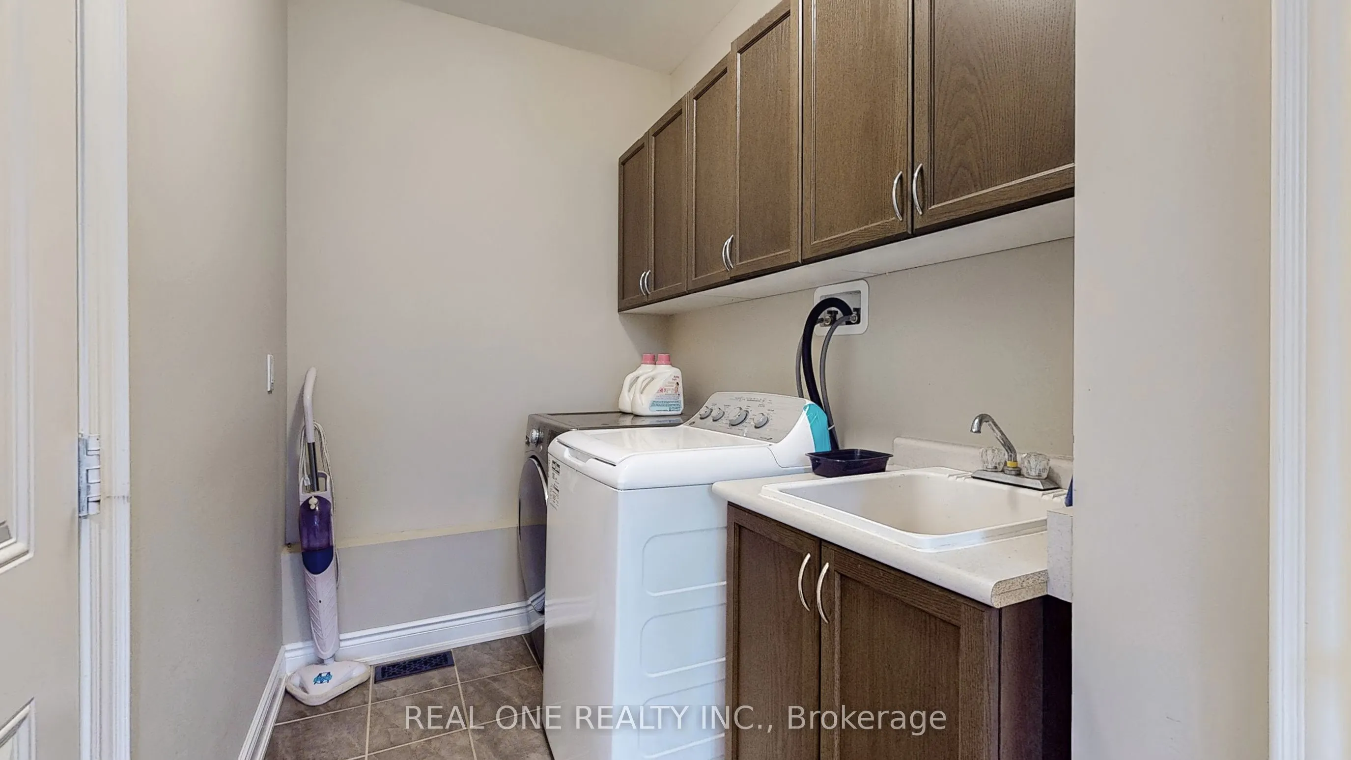 1815 Fairport Road, #6