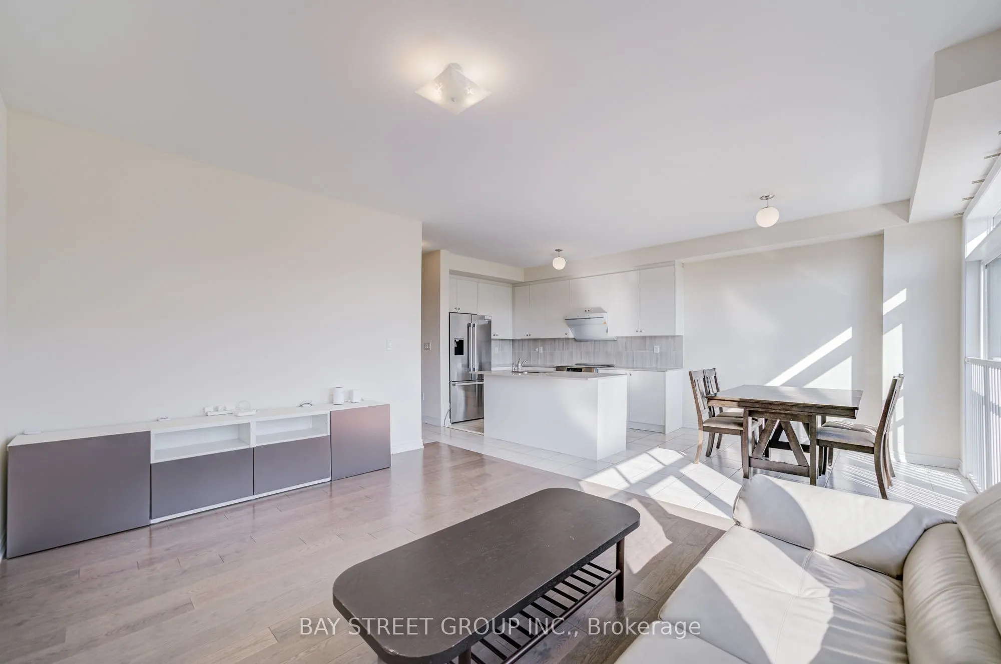 2643 Delphinium Trail