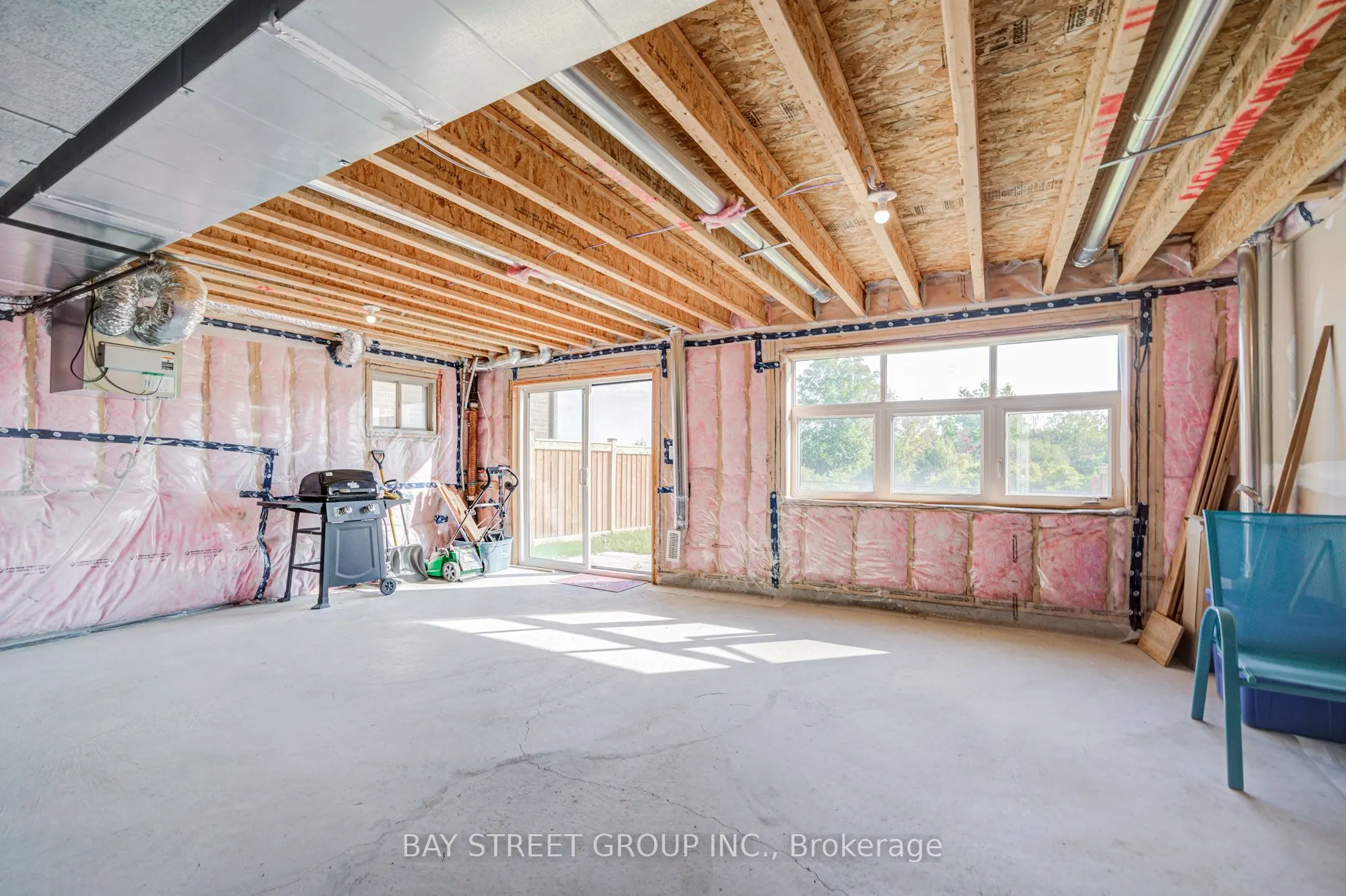 2643 Delphinium Trail