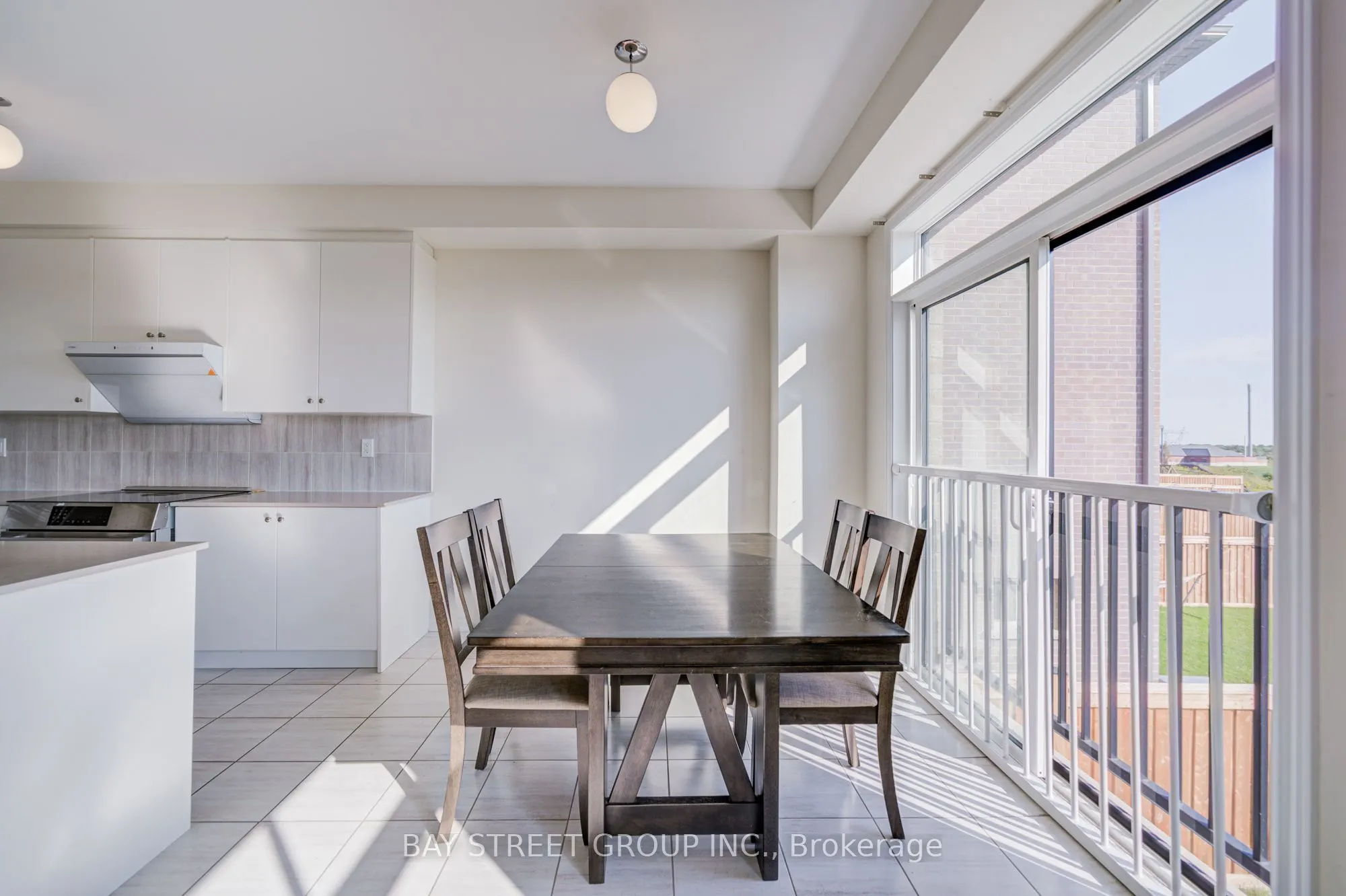 2643 Delphinium Trail