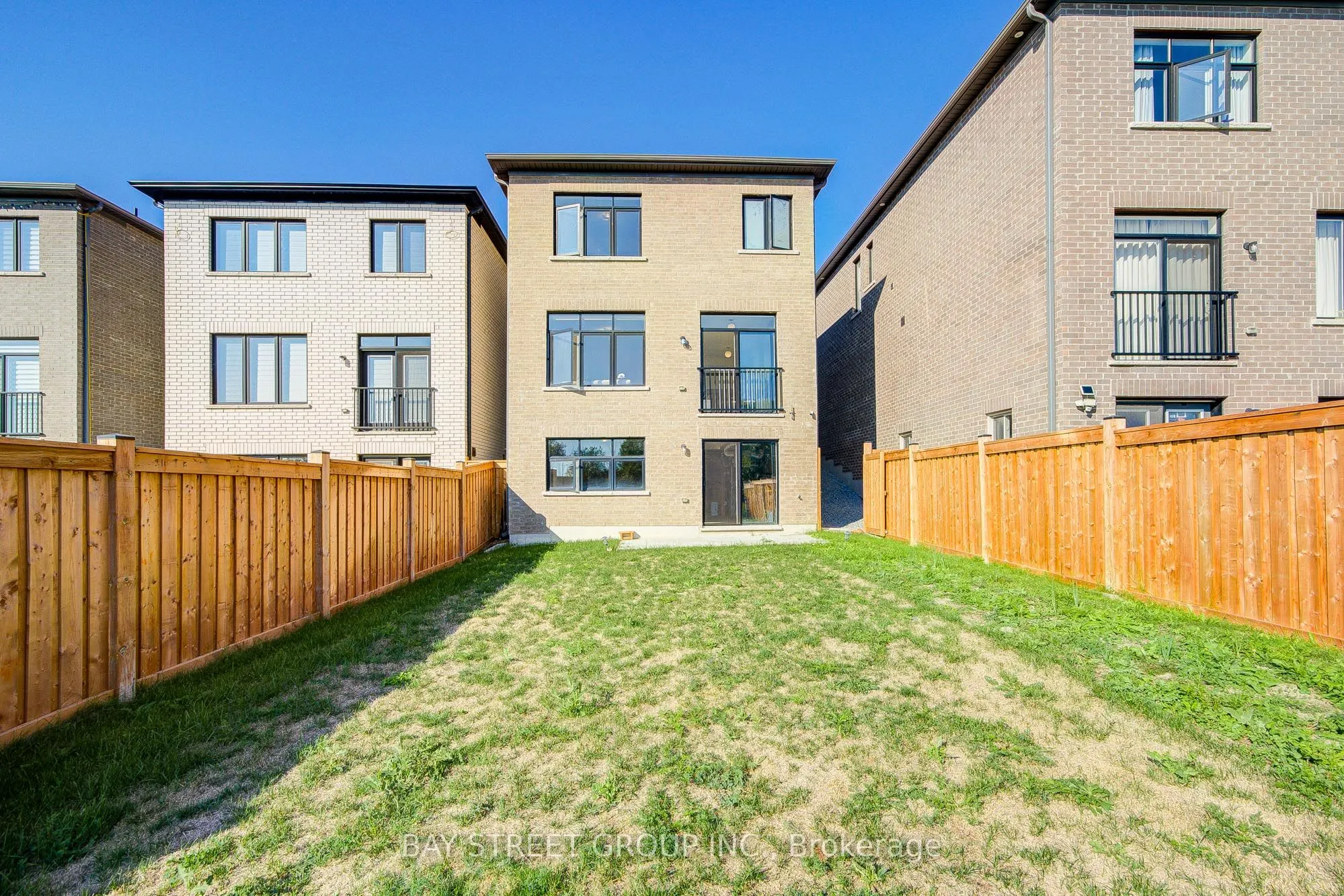 2643 Delphinium Trail