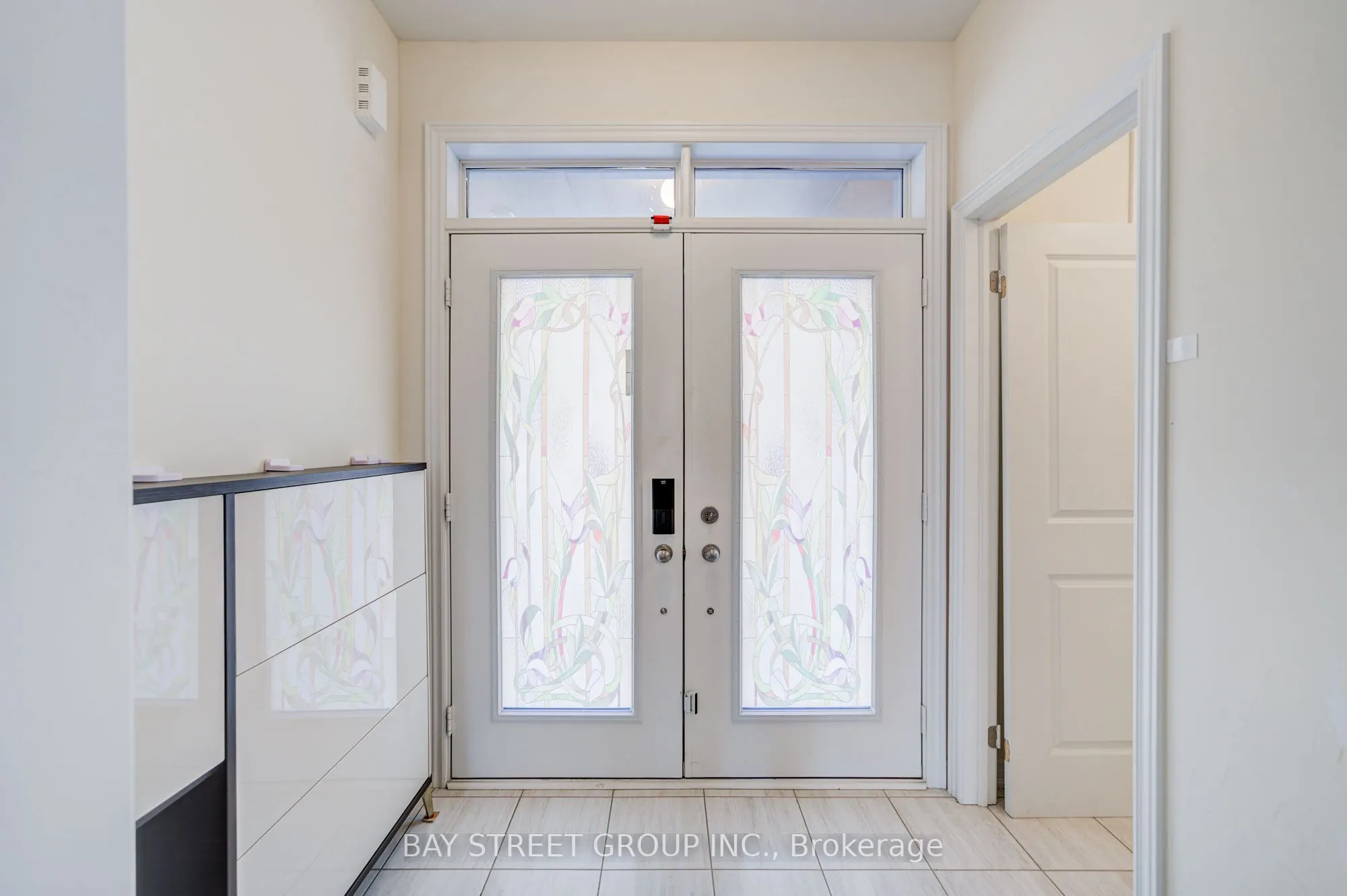 2643 Delphinium Trail