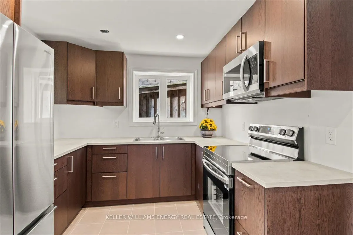213 Glenabbey Drive