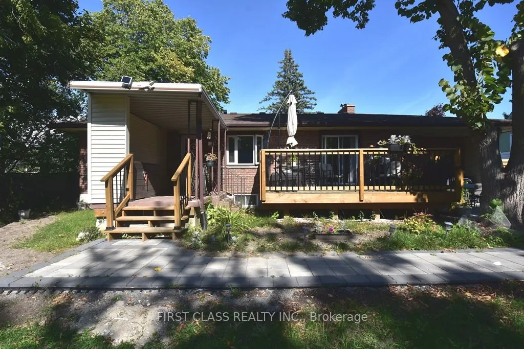 1506 Simcoe Street N, #B1