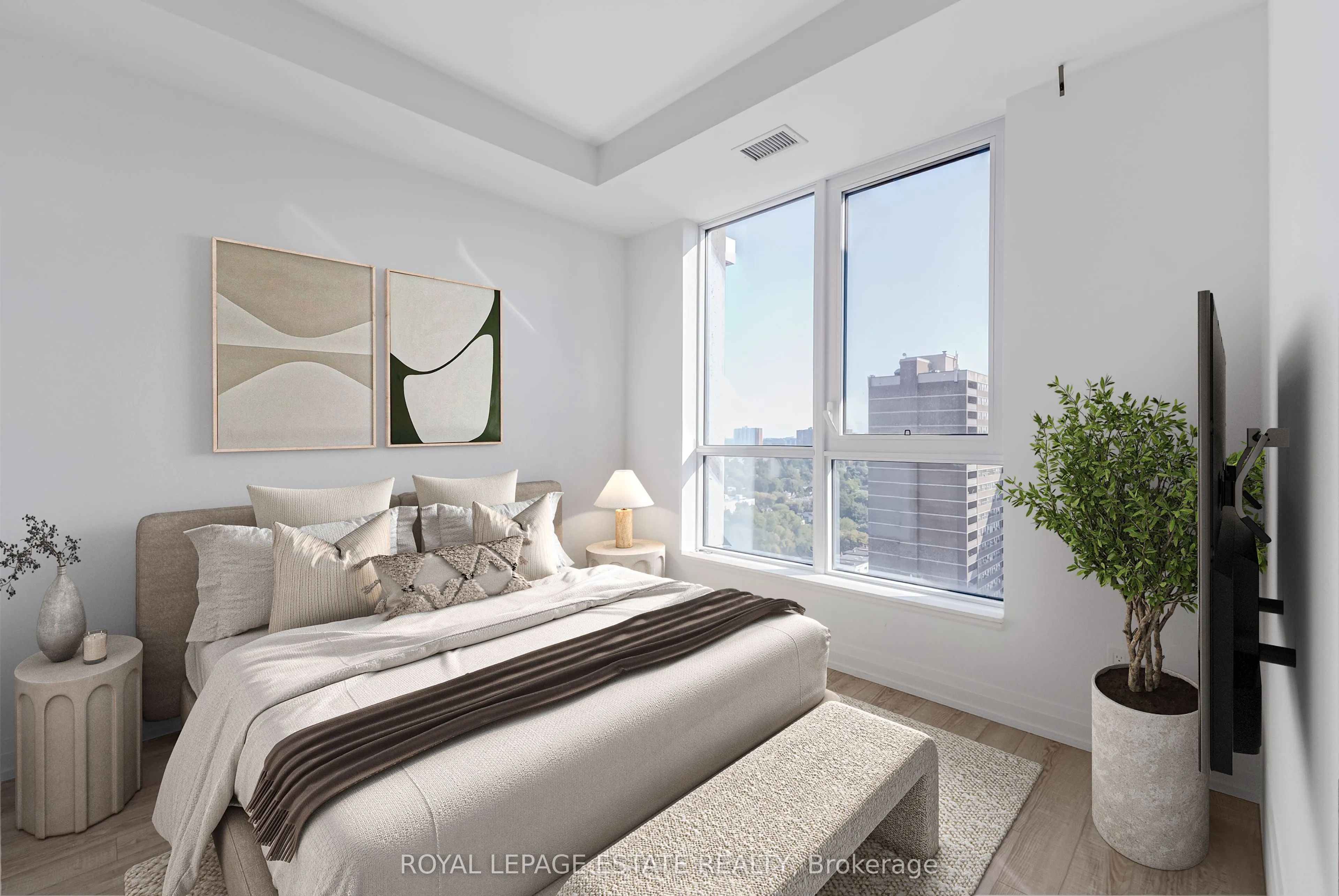 286 Main Street, #1806