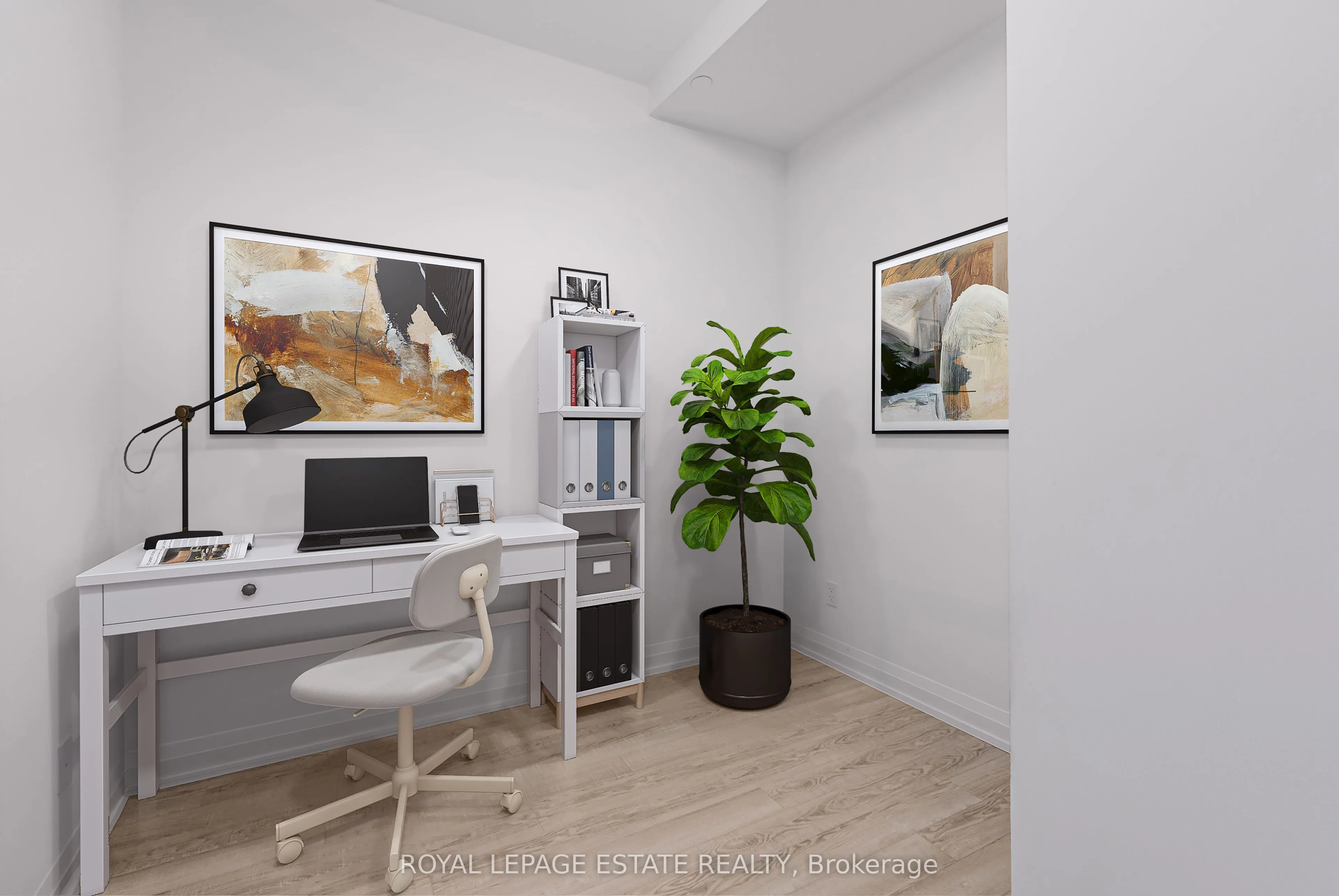 286 Main Street, #1806