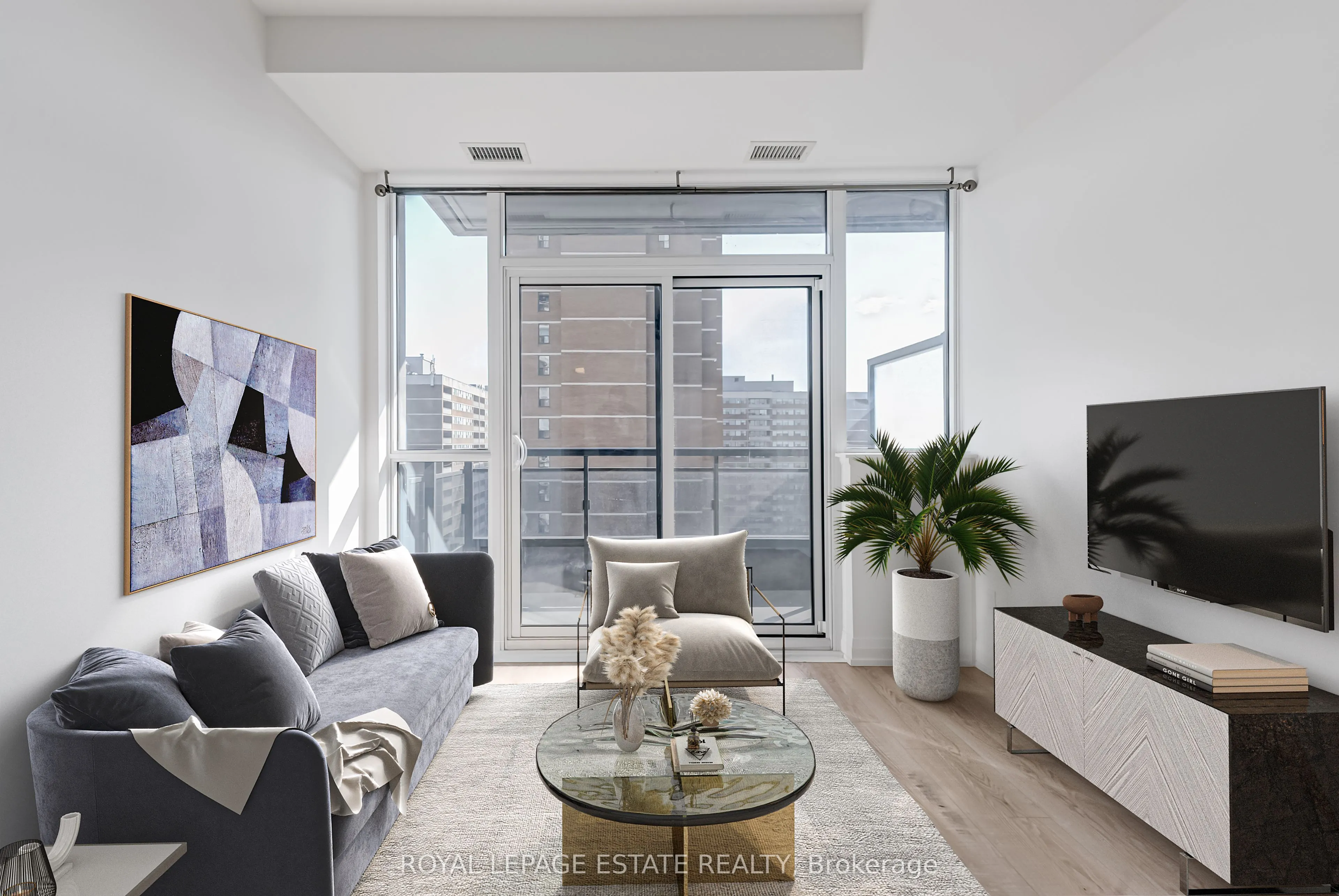 286 Main Street, #1806