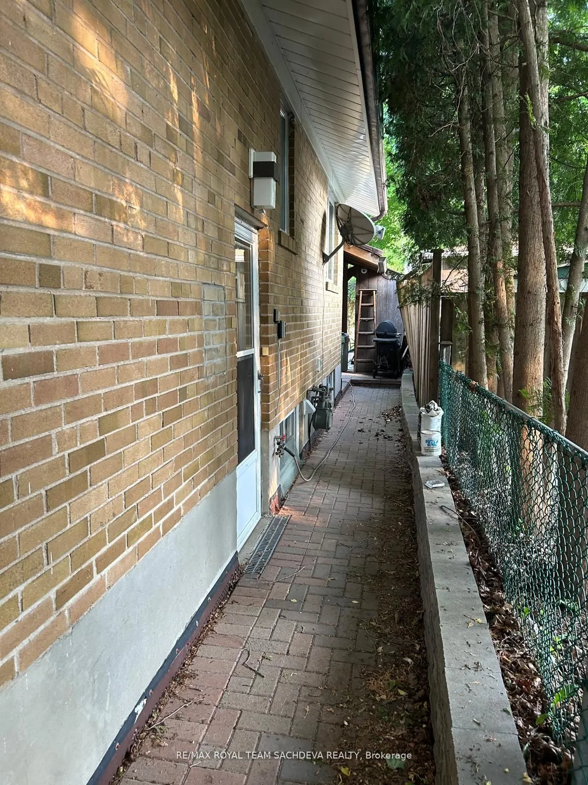 57 Copping Road, #BSMT - 1 bedroom