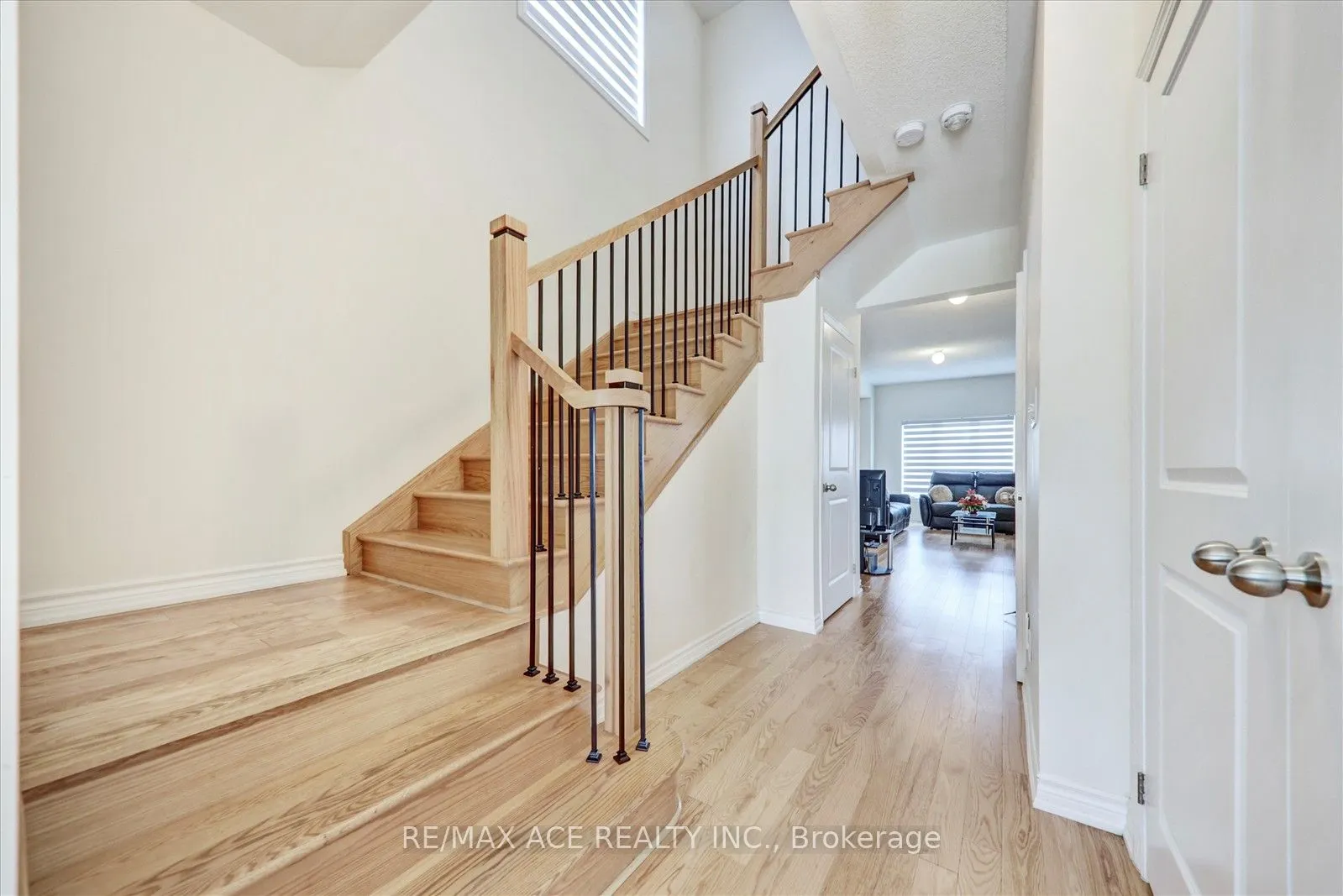 1097 Cameo Street