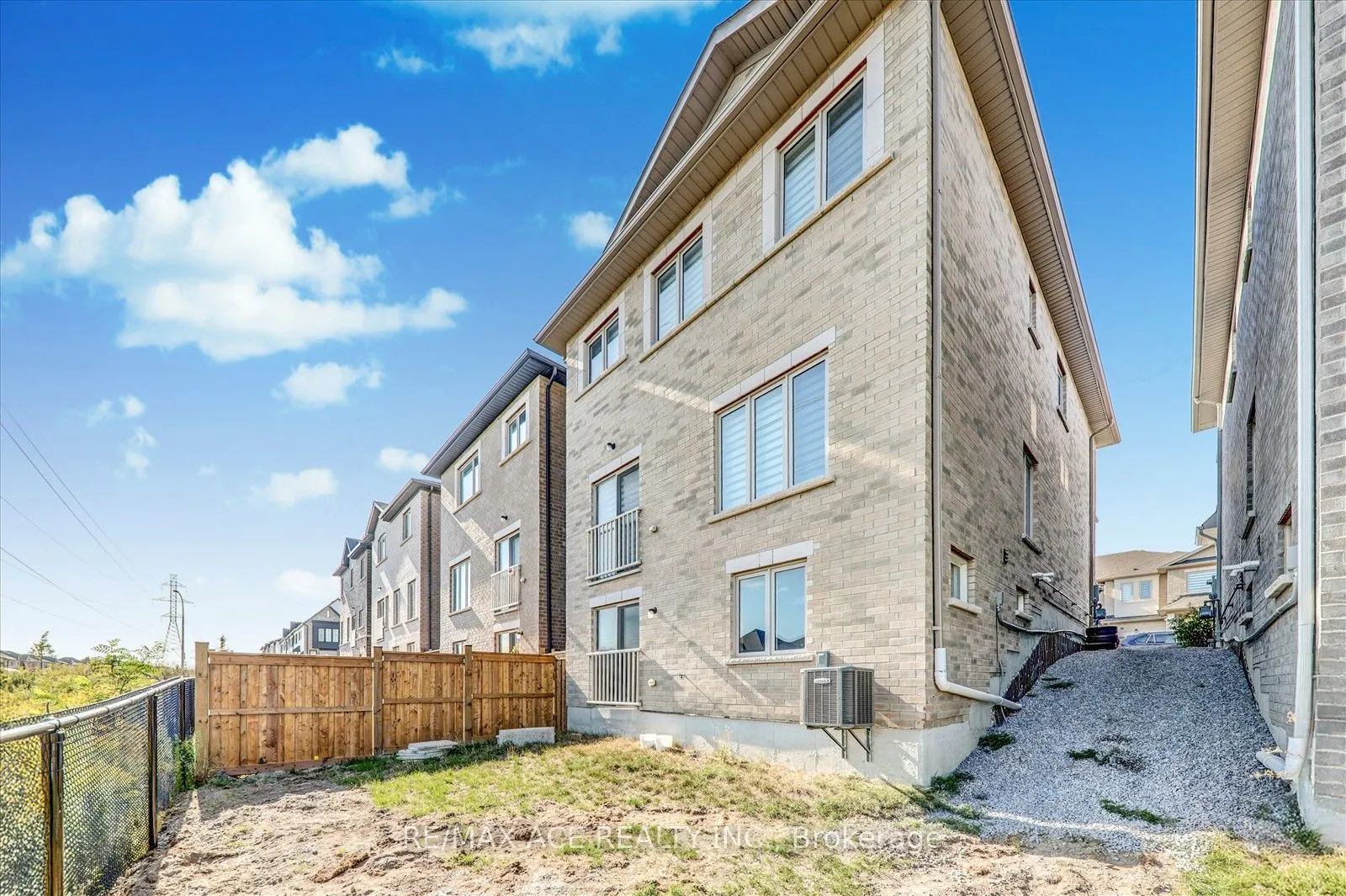 1097 Cameo Street