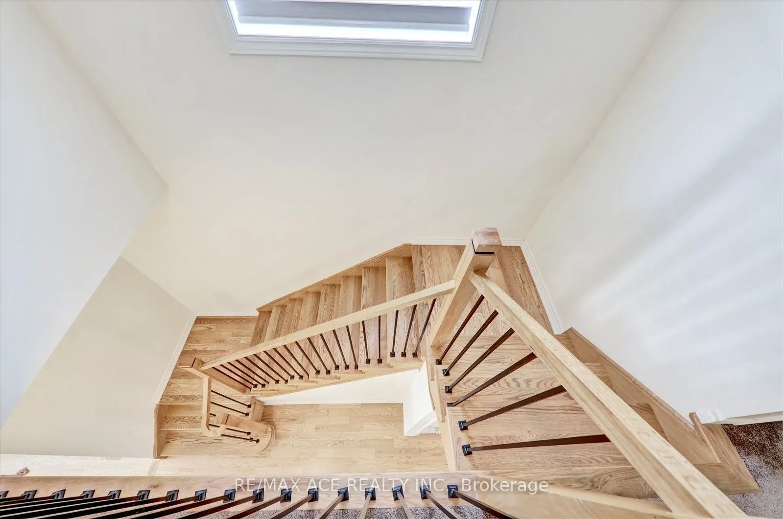 1097 Cameo Street