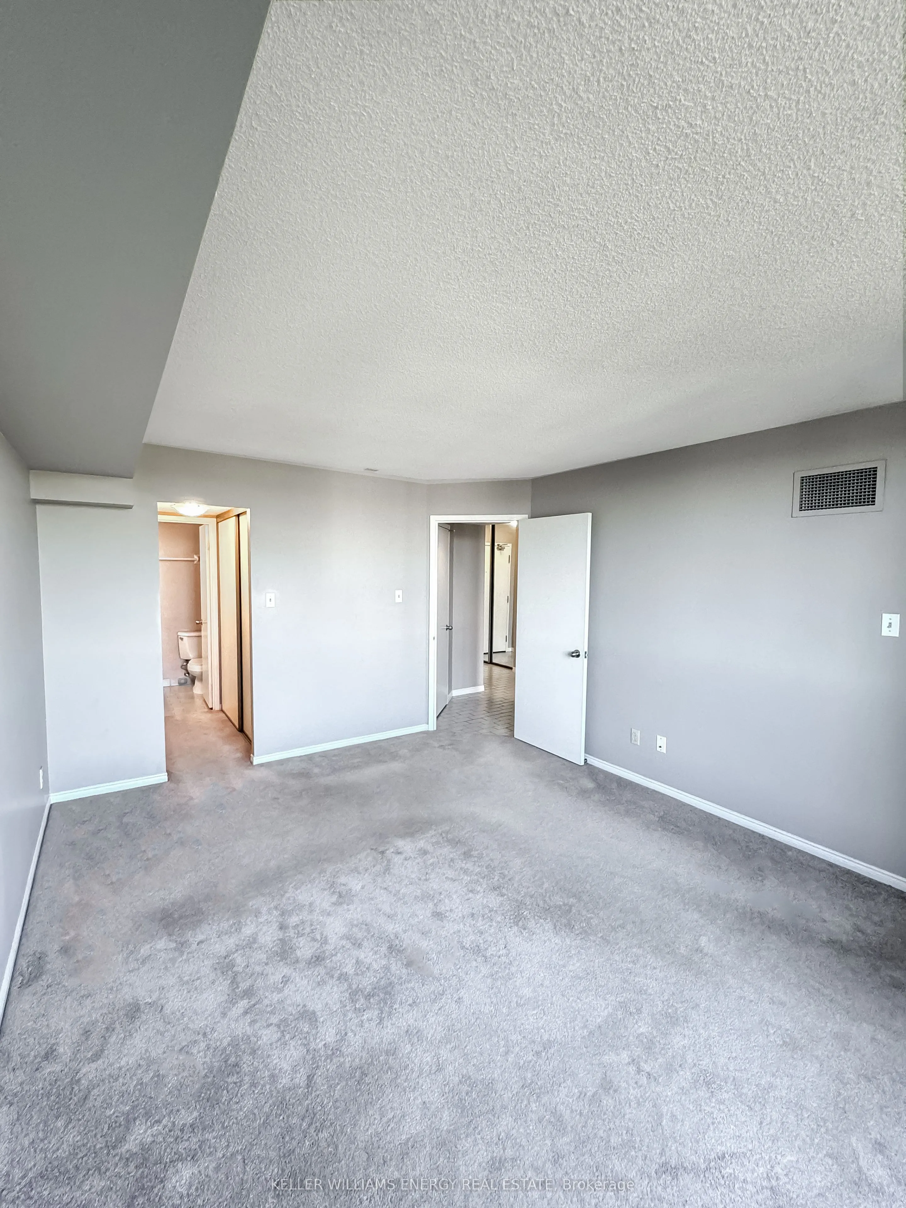 360 Watson Street W, #508