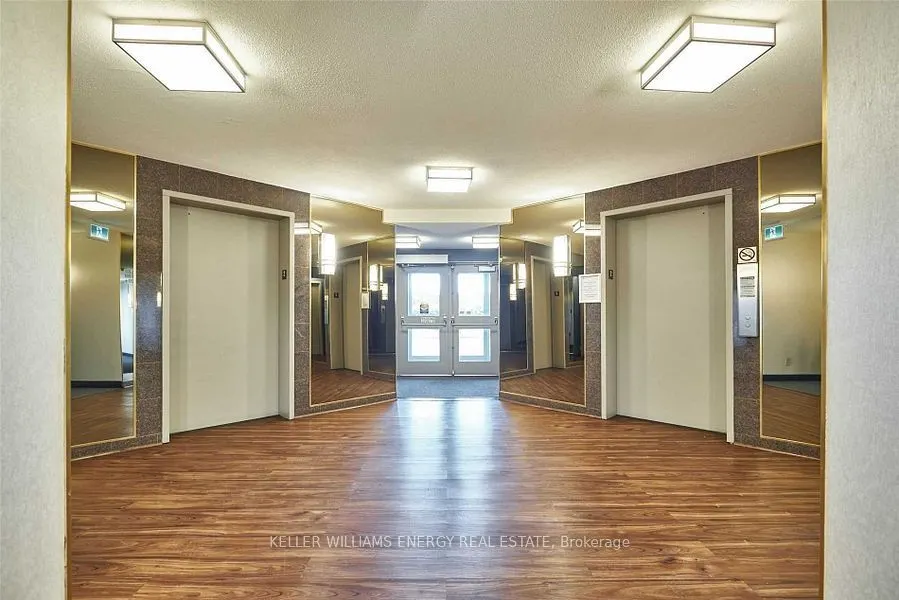 360 Watson Street W, #508