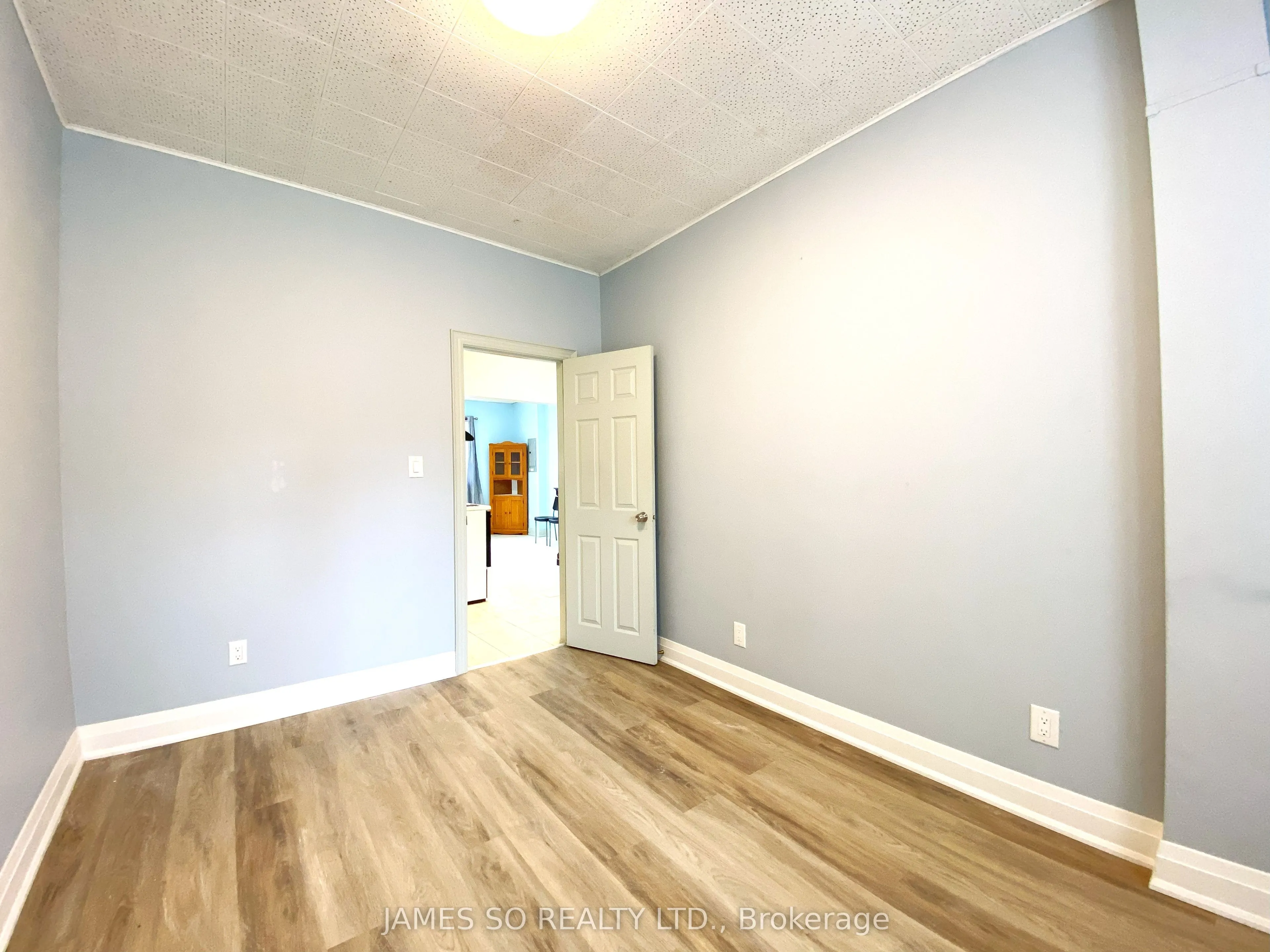 293 Broadview Avenue, #Main Floor