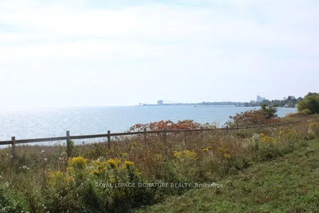 15B Lookout Drive, #39