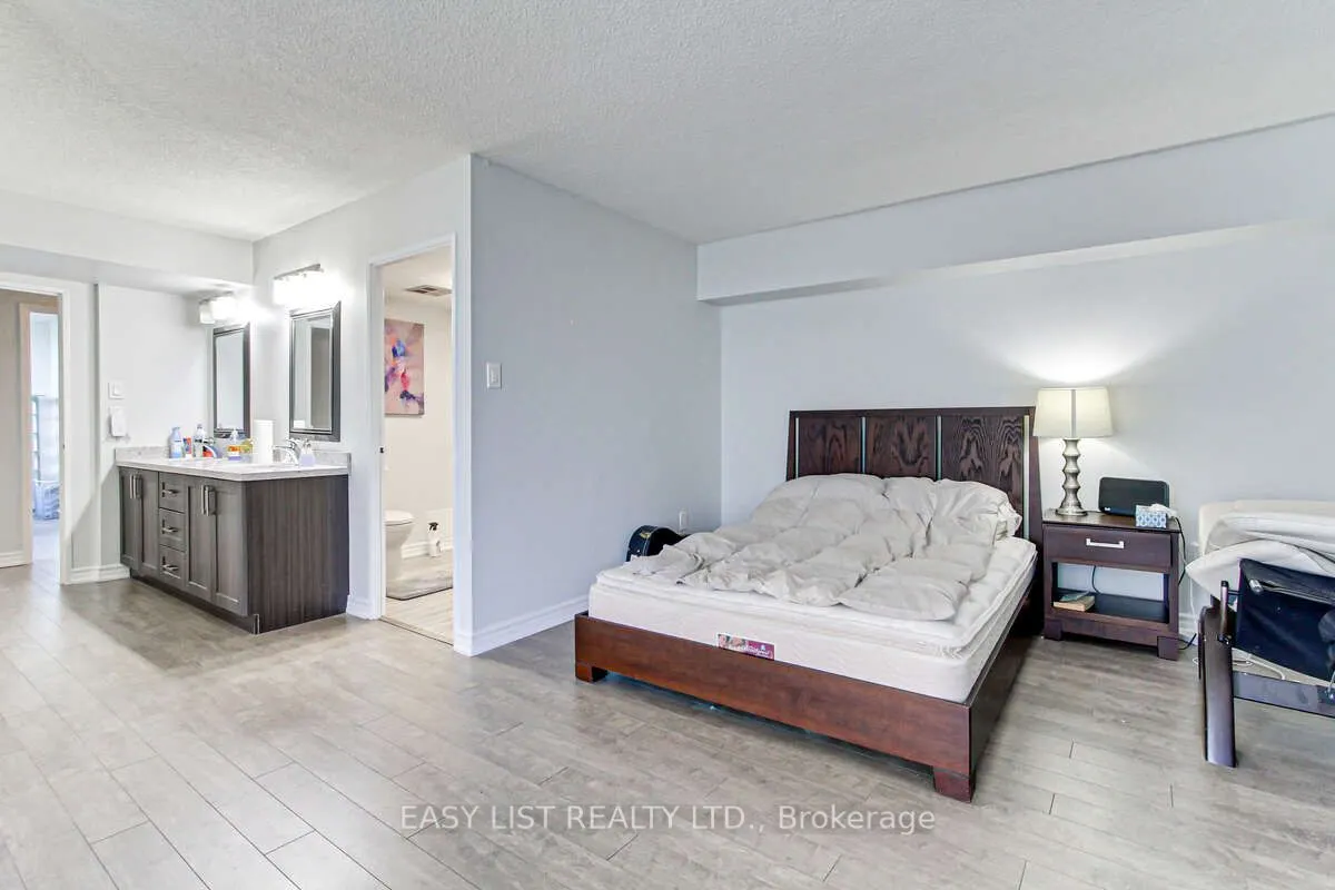 2330 Bridletowne Circle, #1909