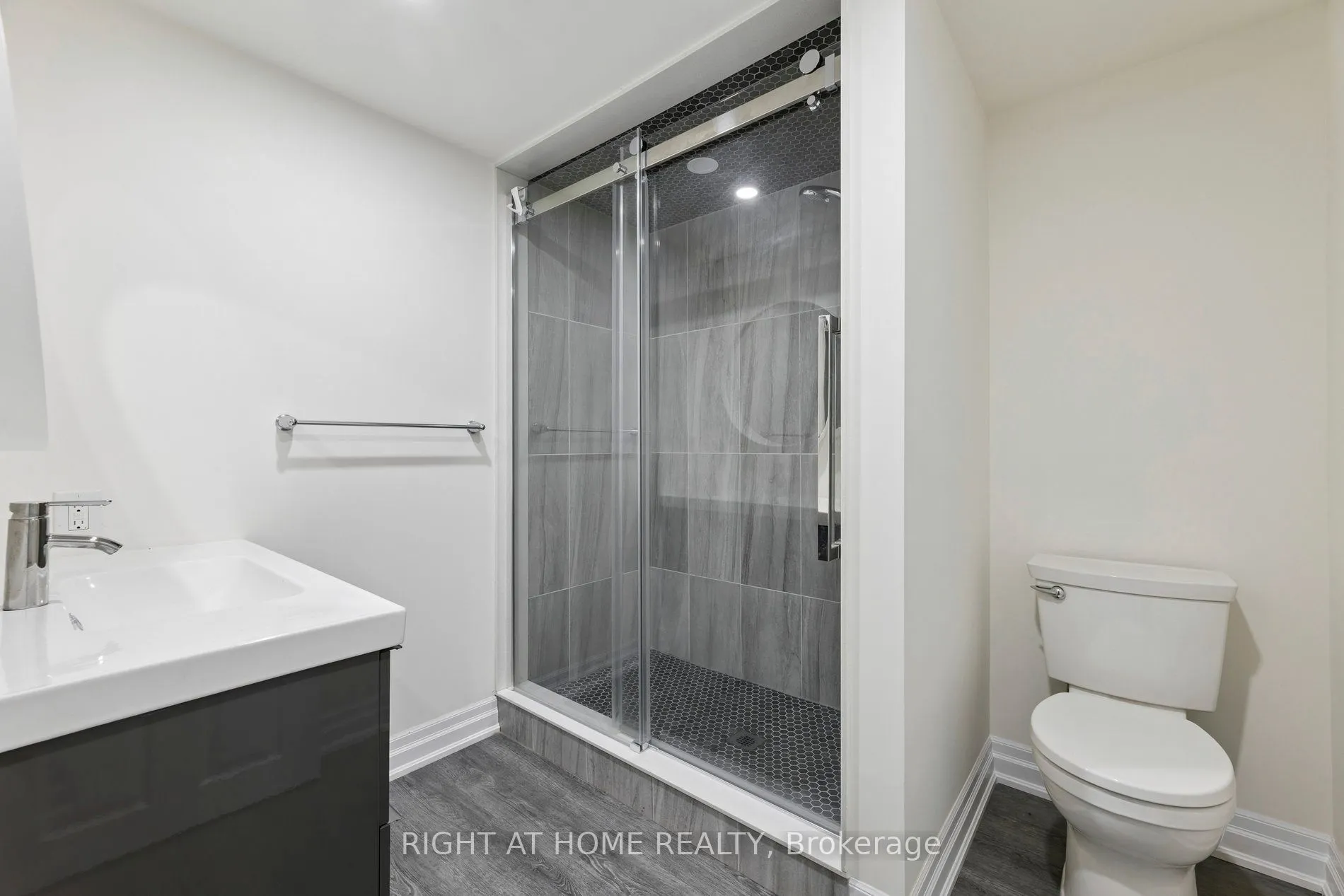 69 Torr Lane, #69