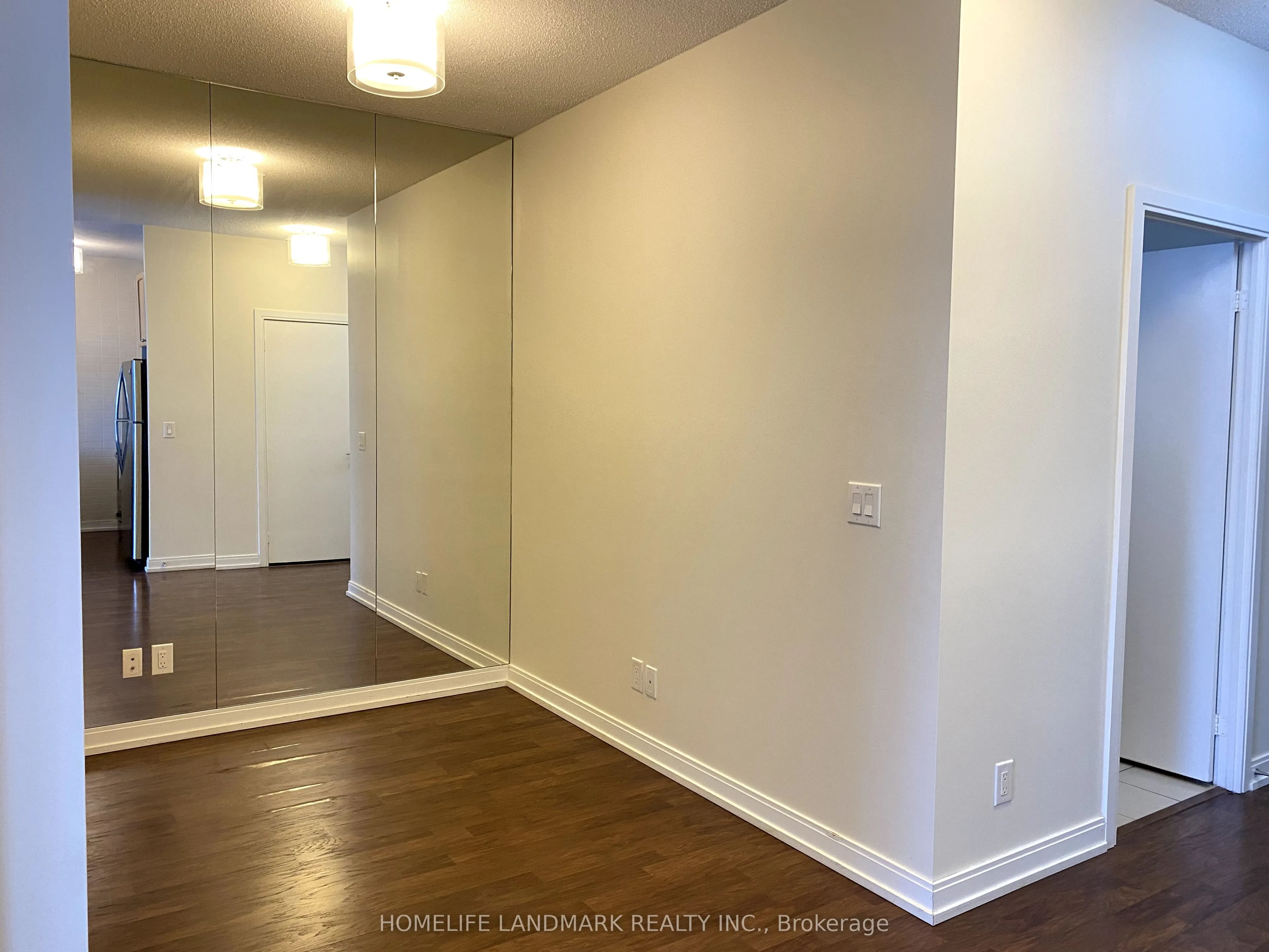 181 Village Green Square, #317