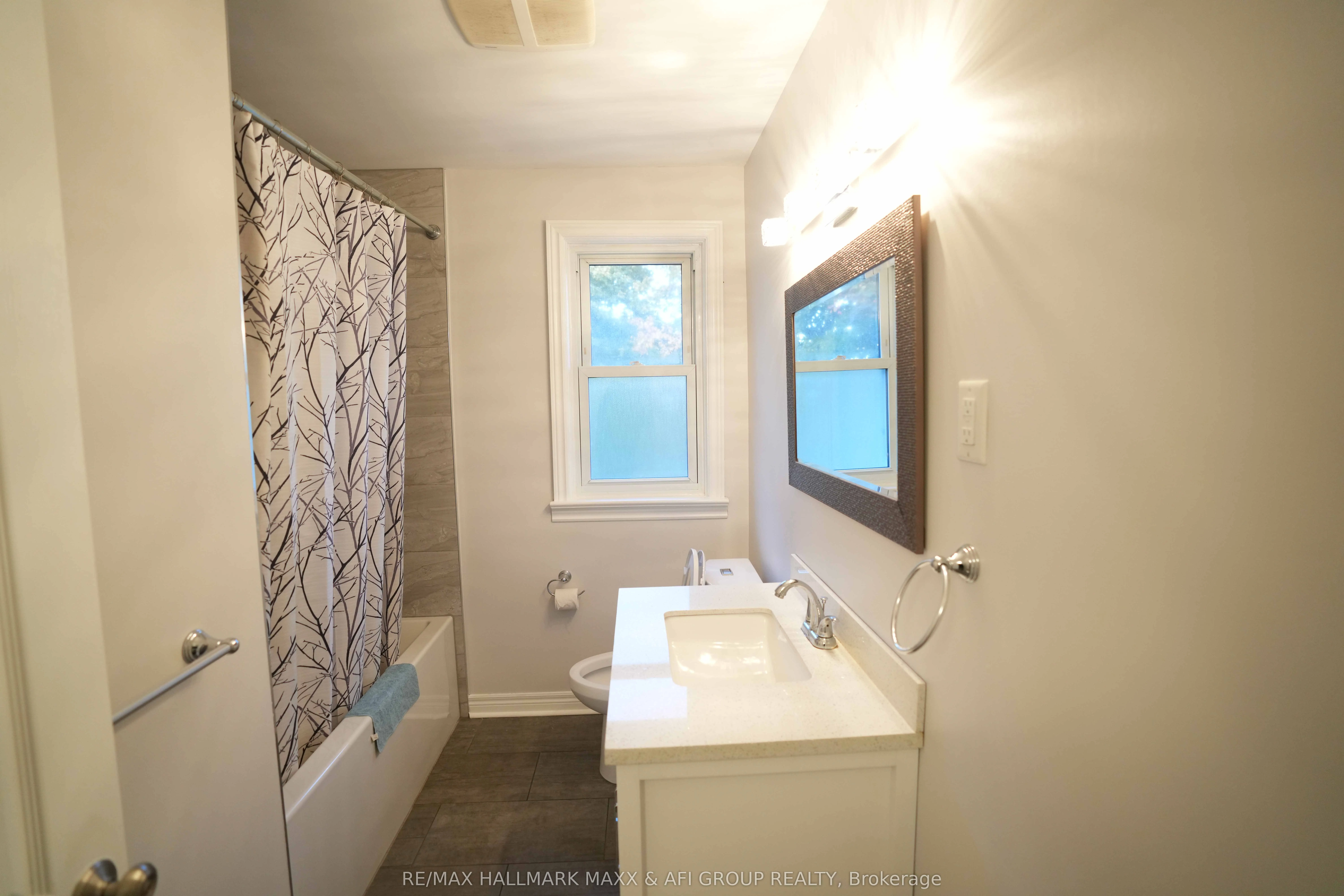 1315 Scugog Avenue