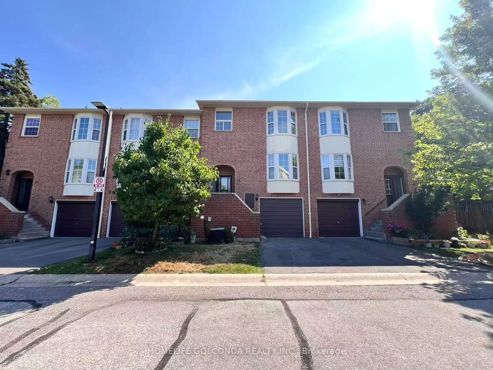 25 whitecap Boulevard, #29