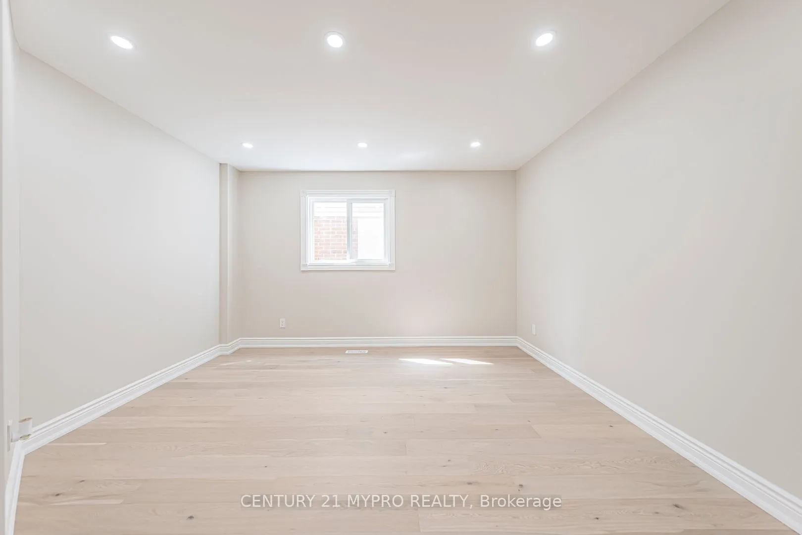 47 Fieldside Drive