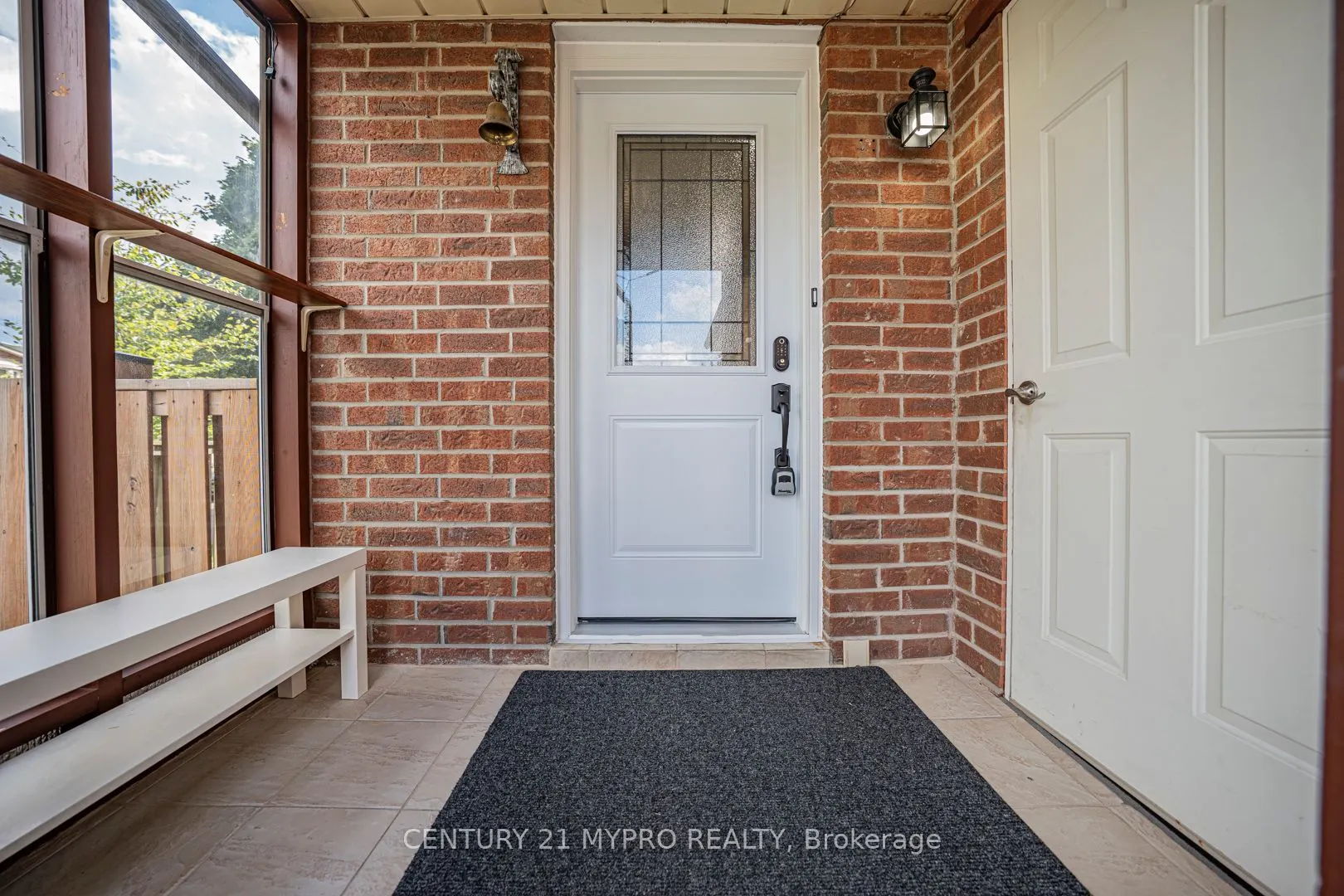 47 Fieldside Drive