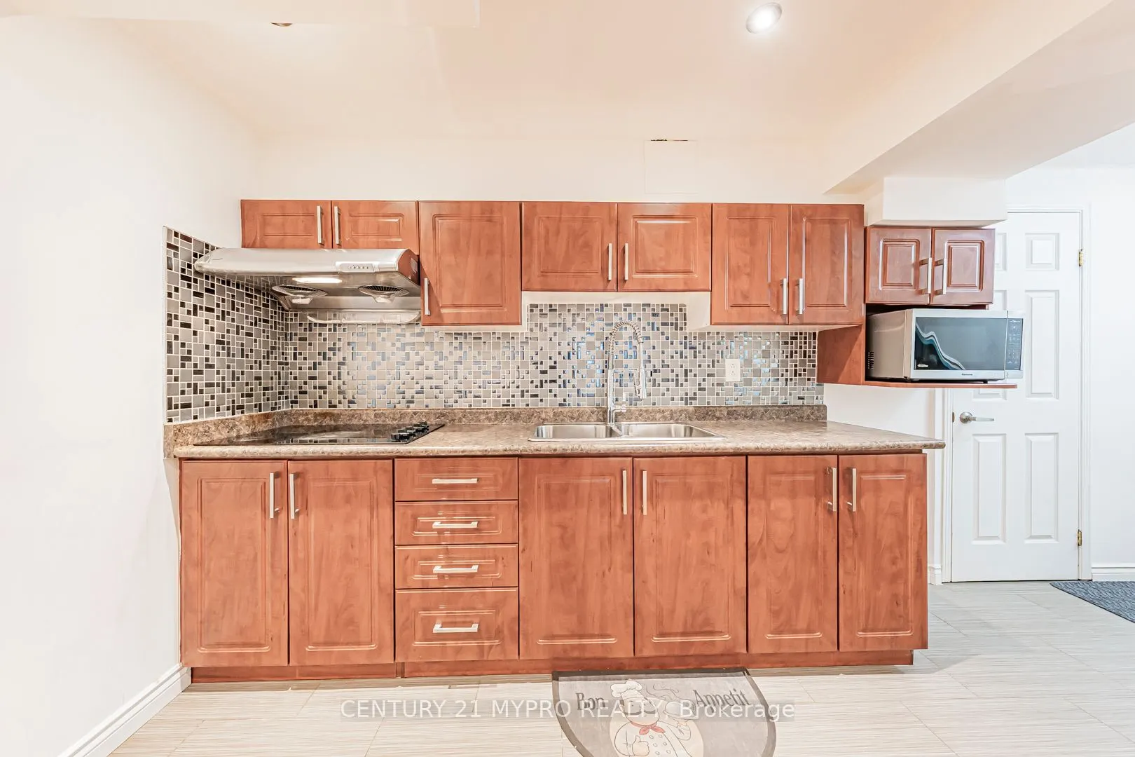 47 Fieldside Drive