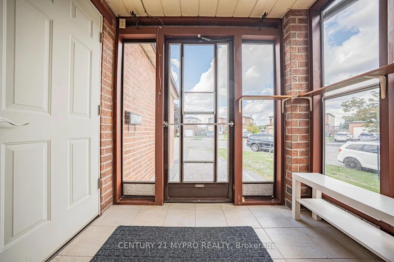 47 Fieldside Drive
