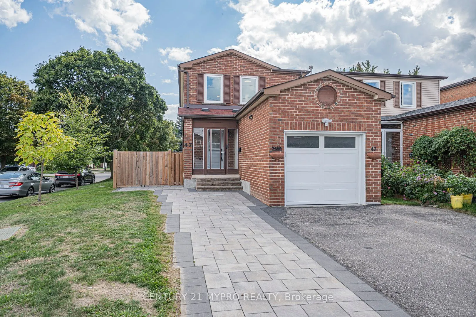 47 Fieldside Drive