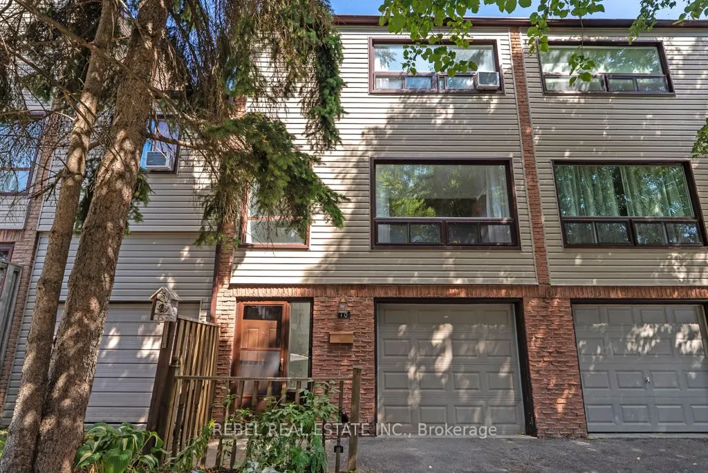10 The Bridle Path, #10