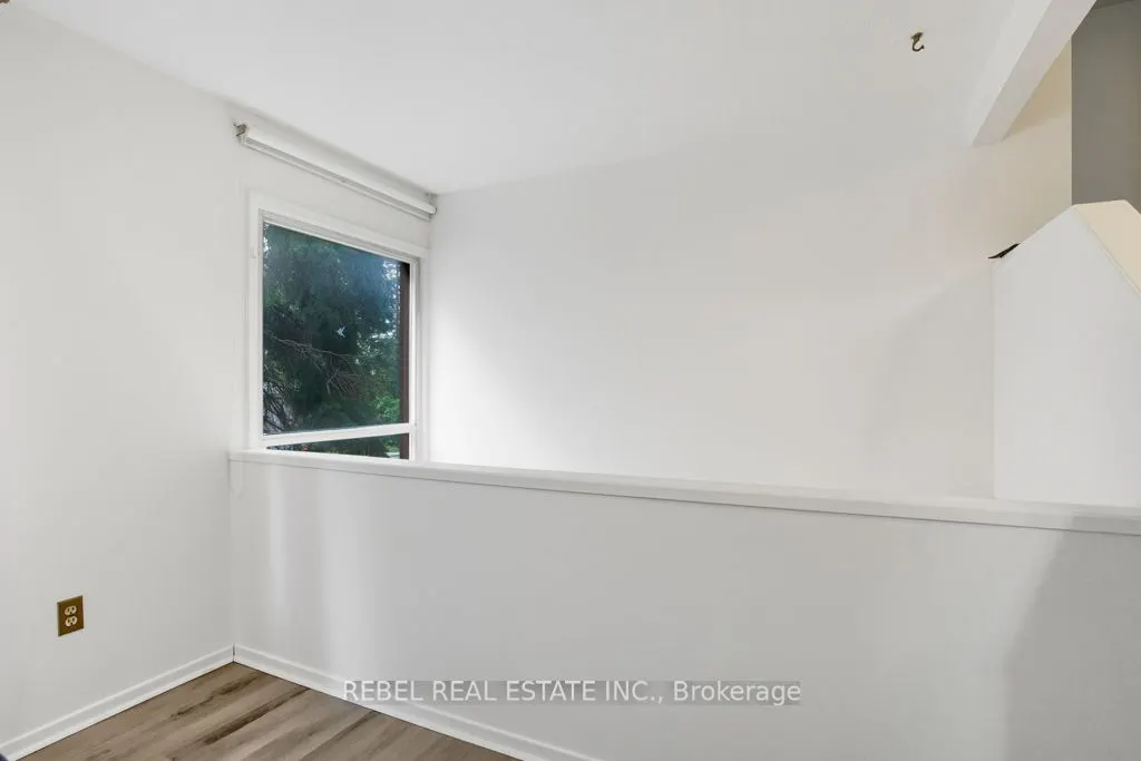 10 The Bridle Path, #10