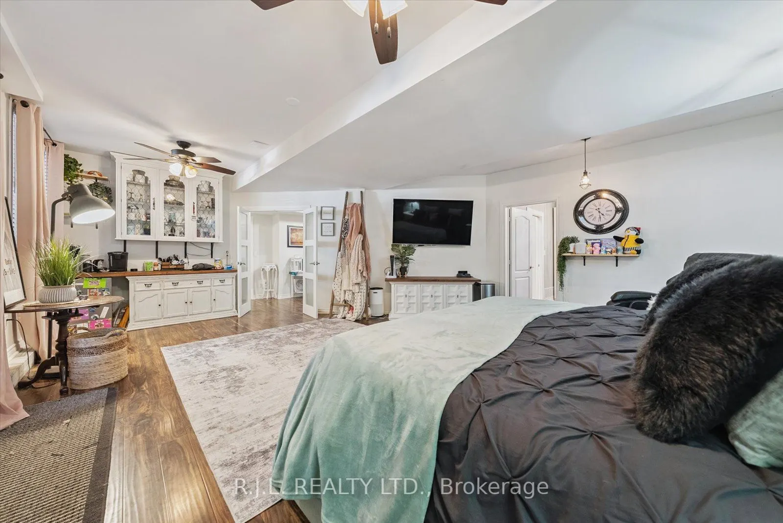 115 Beaver Street S