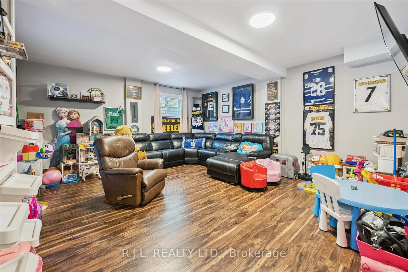 115 Beaver Street S