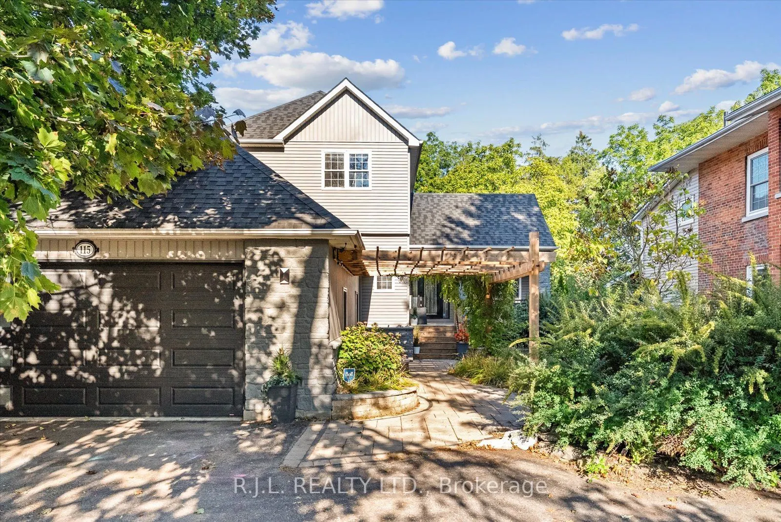 115 Beaver Street S
