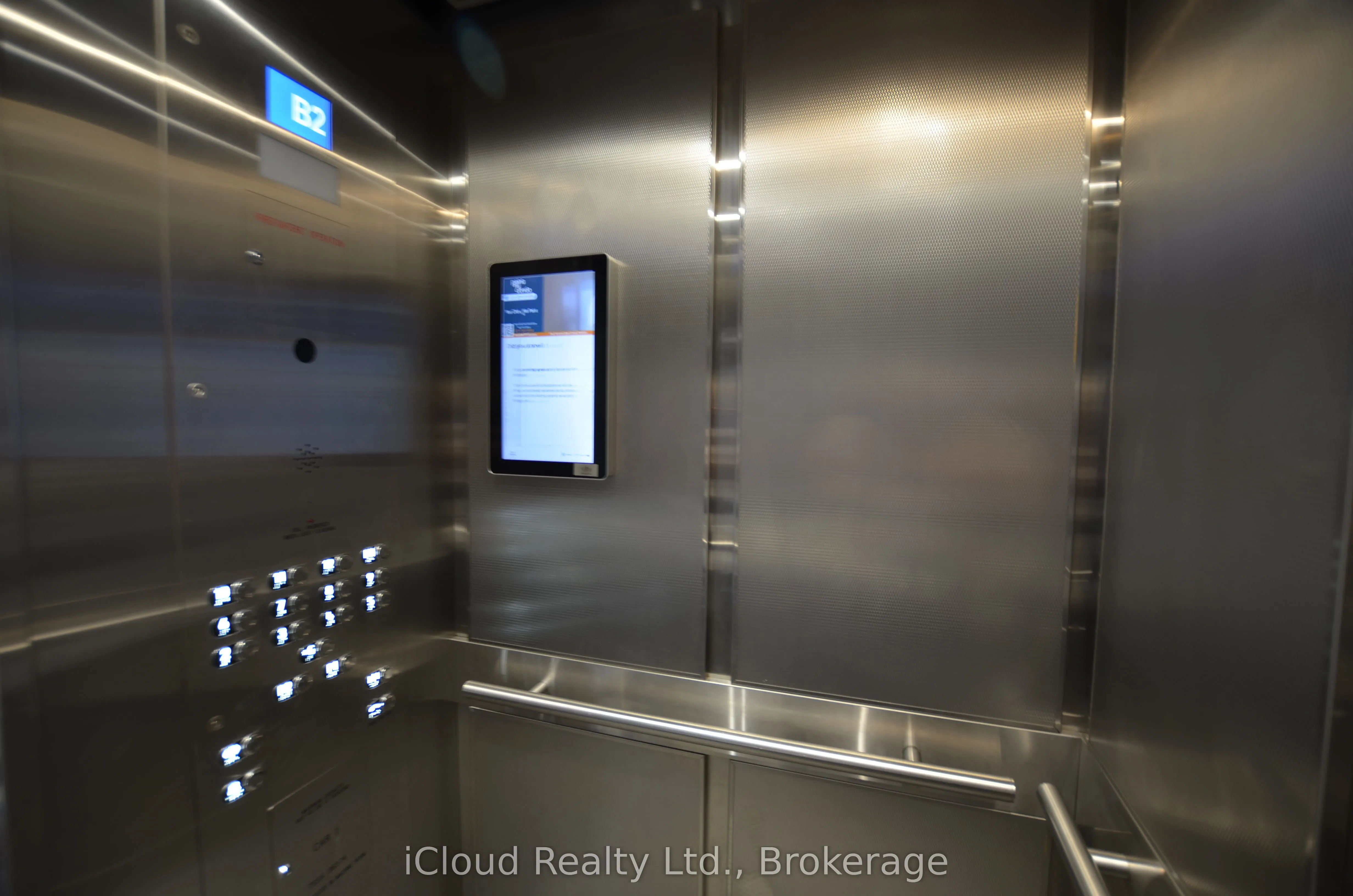10 Tapscott Road, #1213