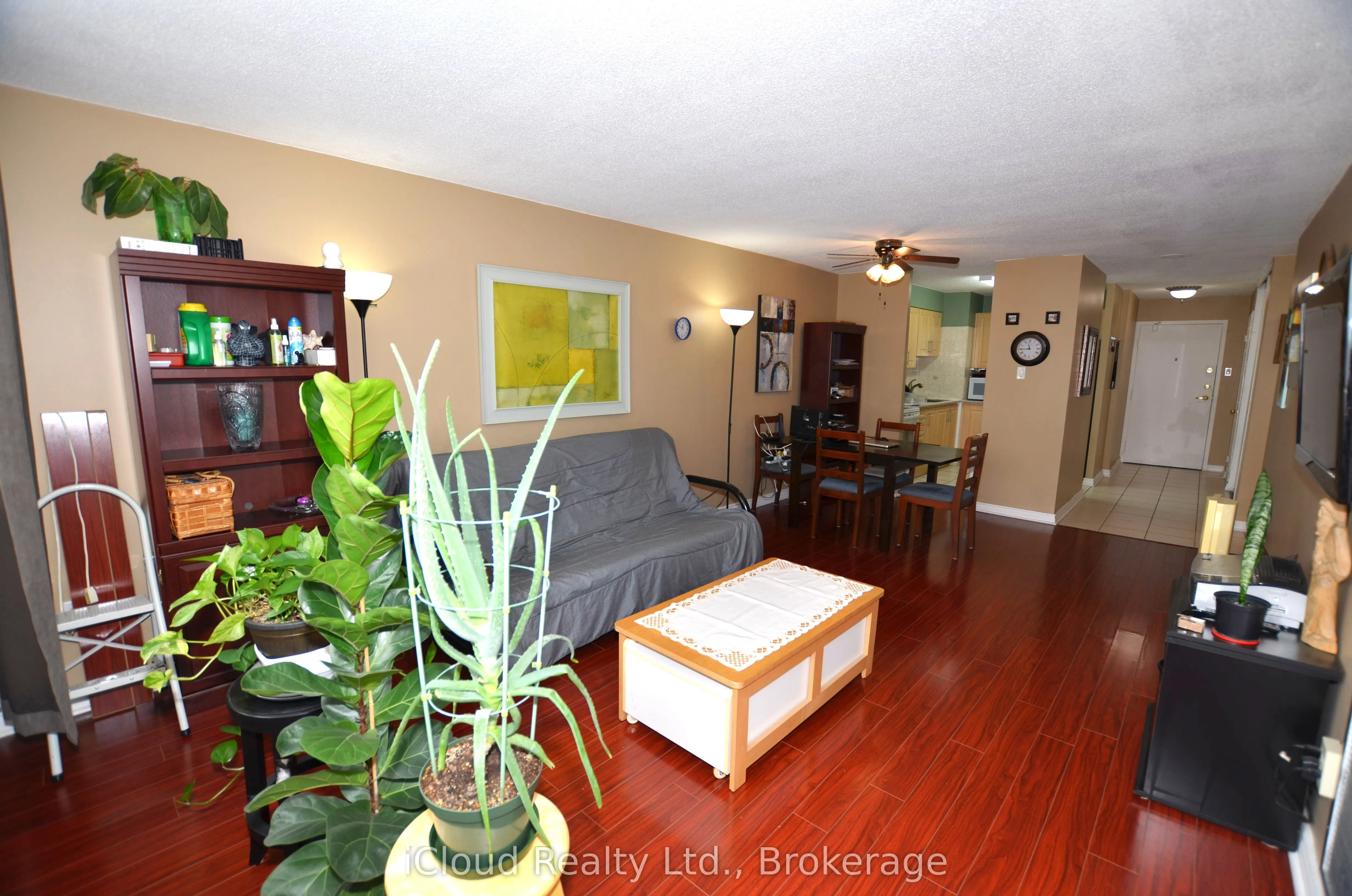 10 Tapscott Road, #1213
