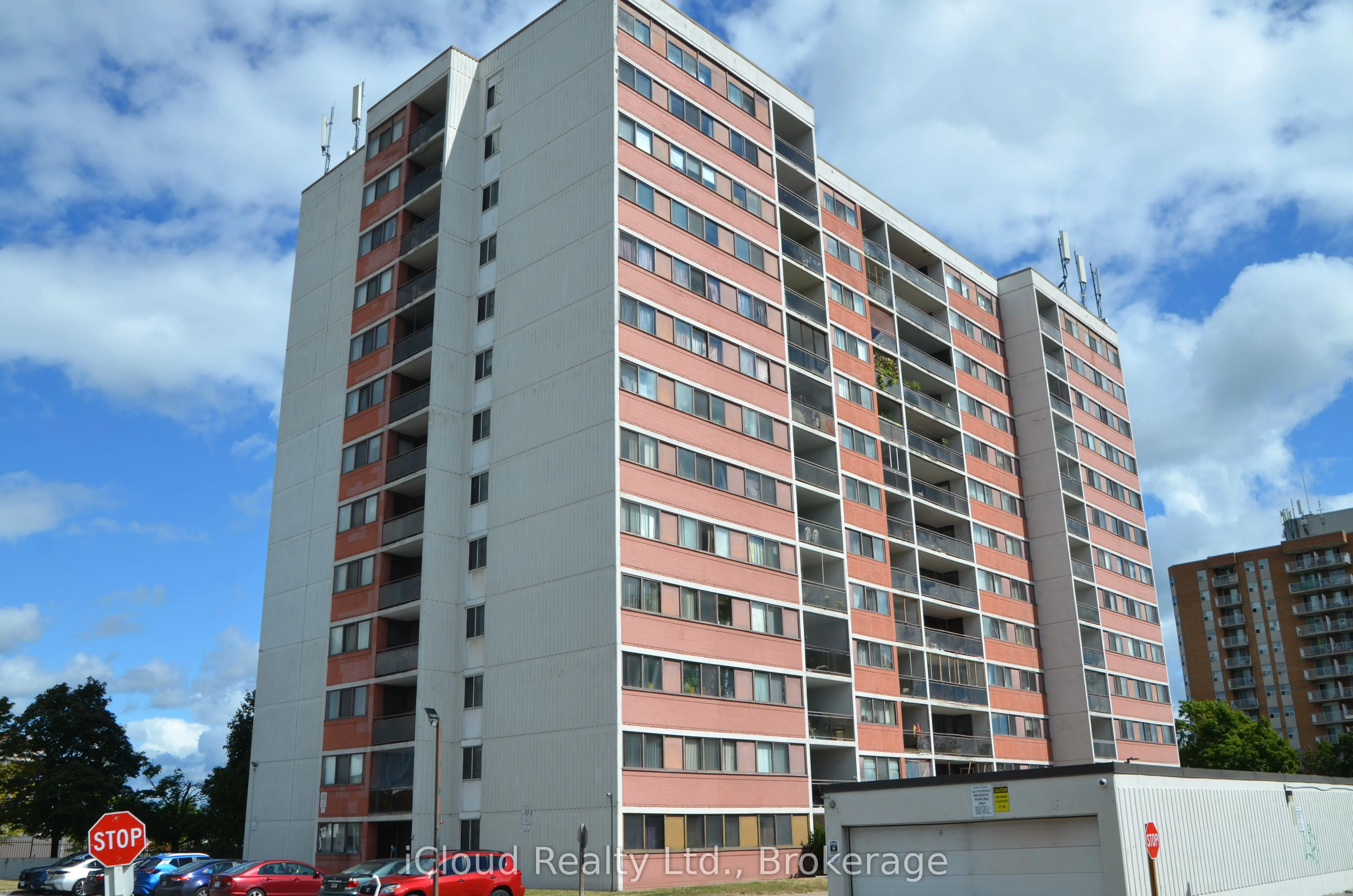 10 Tapscott Road, #1213