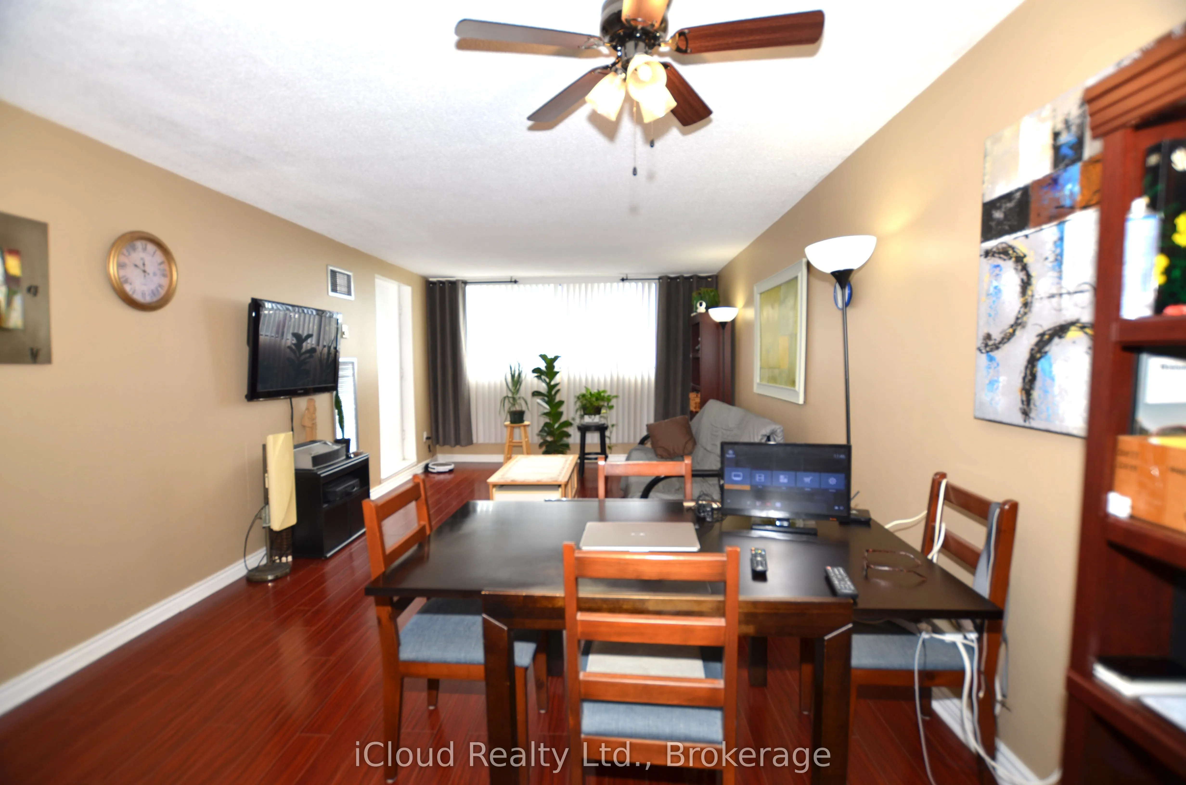 10 Tapscott Road, #1213