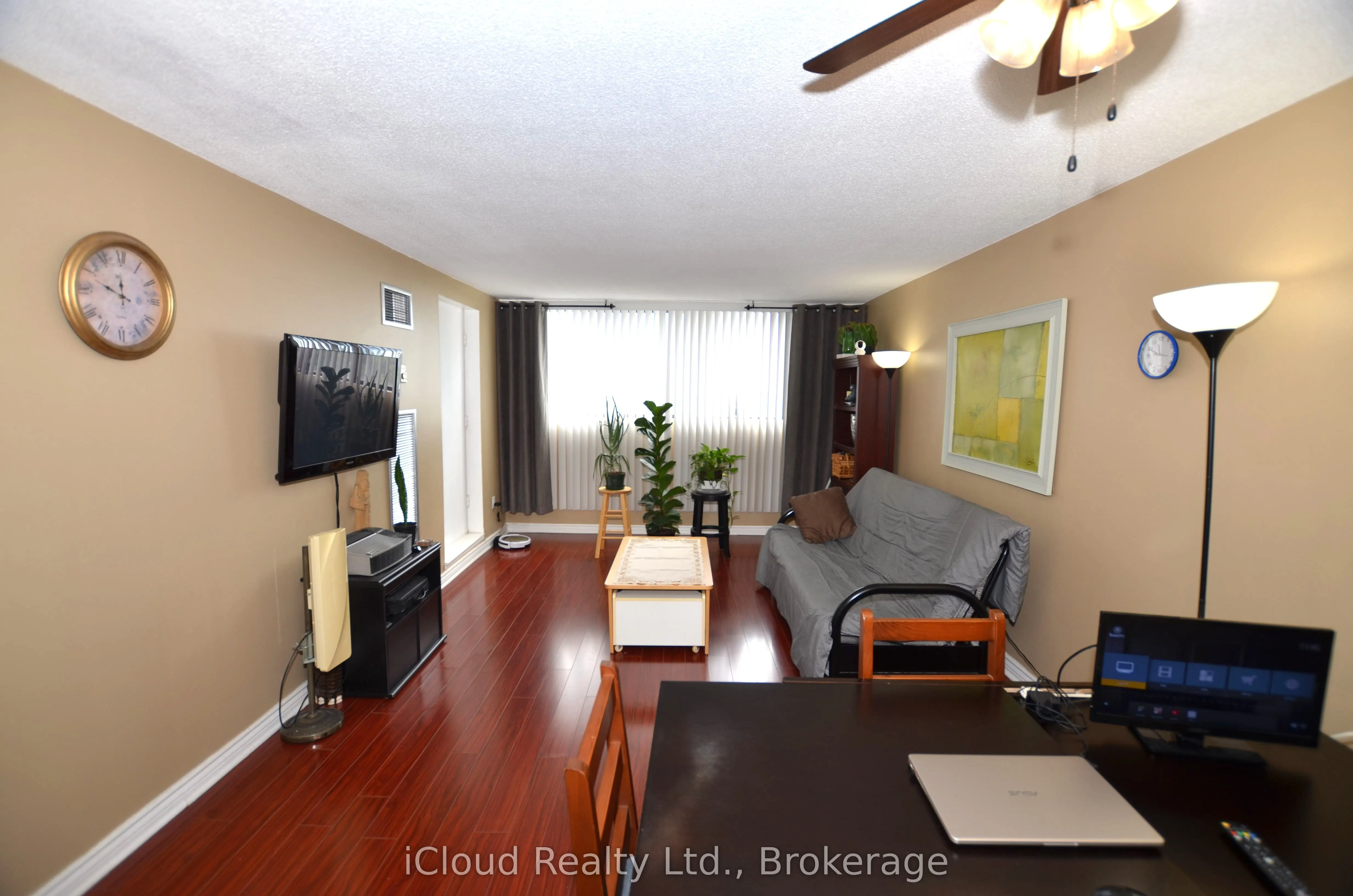 10 Tapscott Road, #1213
