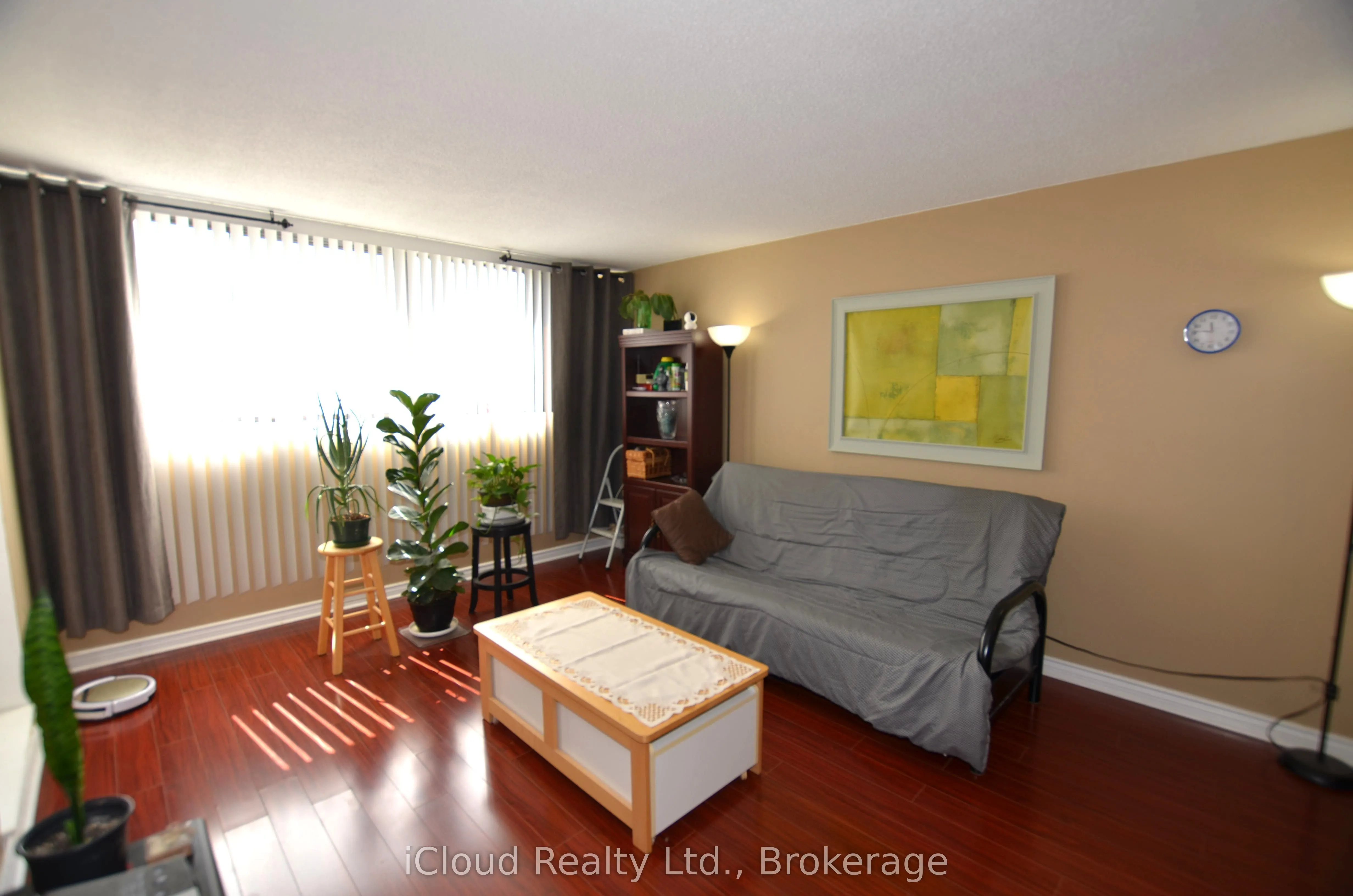 10 Tapscott Road, #1213