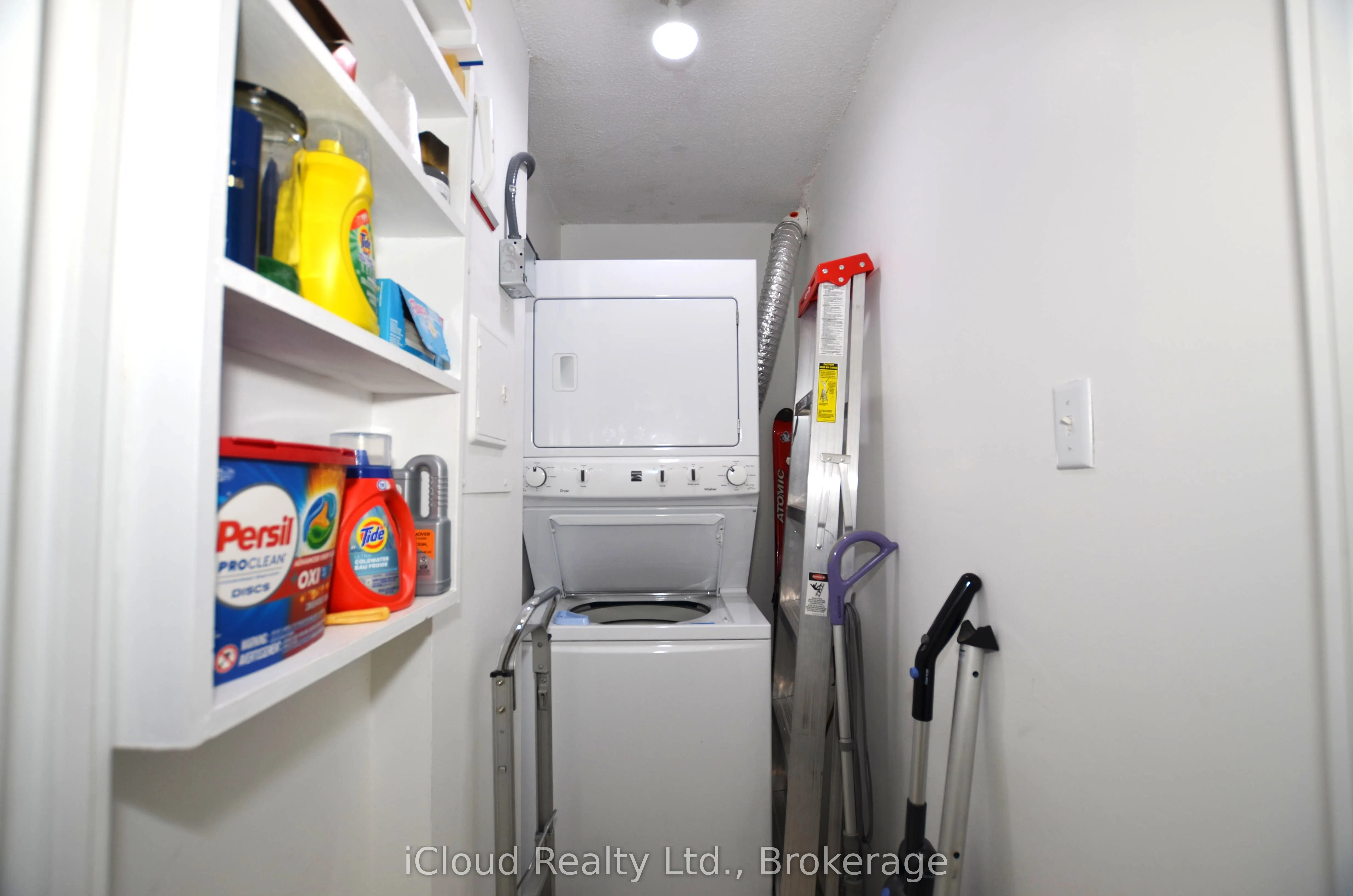 10 Tapscott Road, #1213