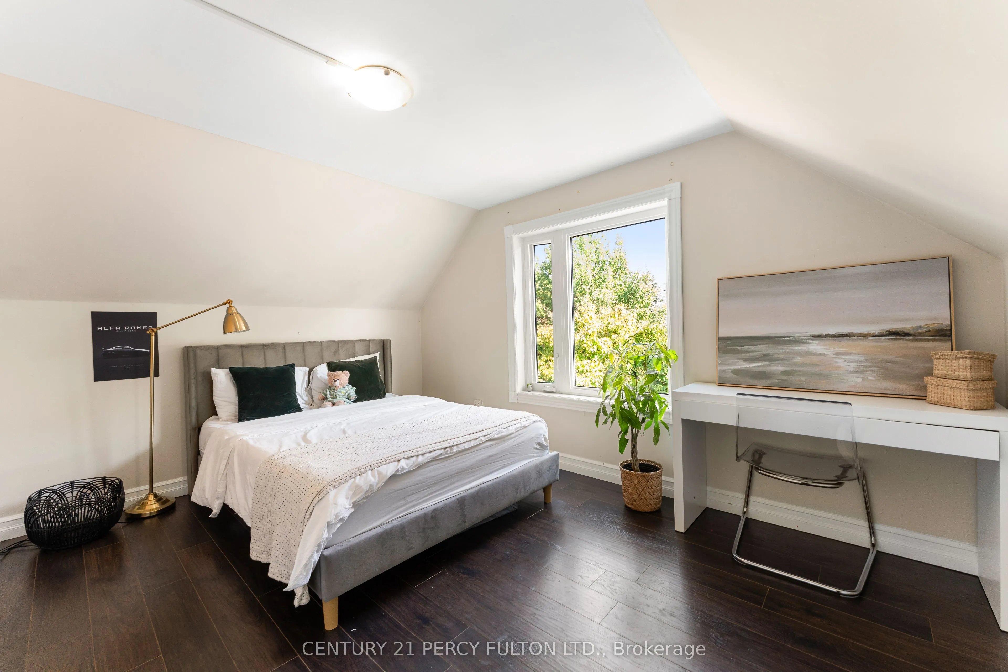 34 Topham Road