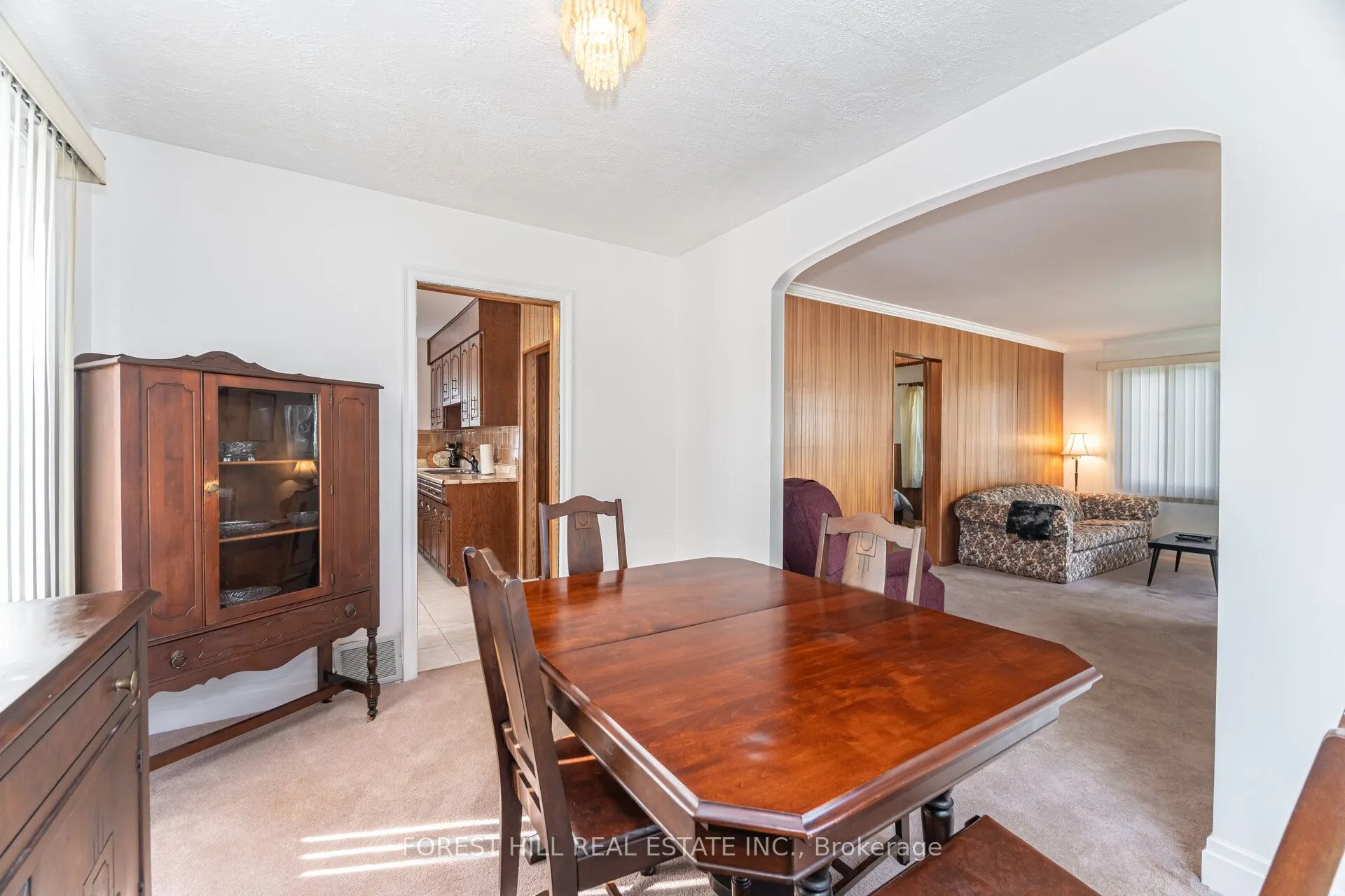 2 Topham Road