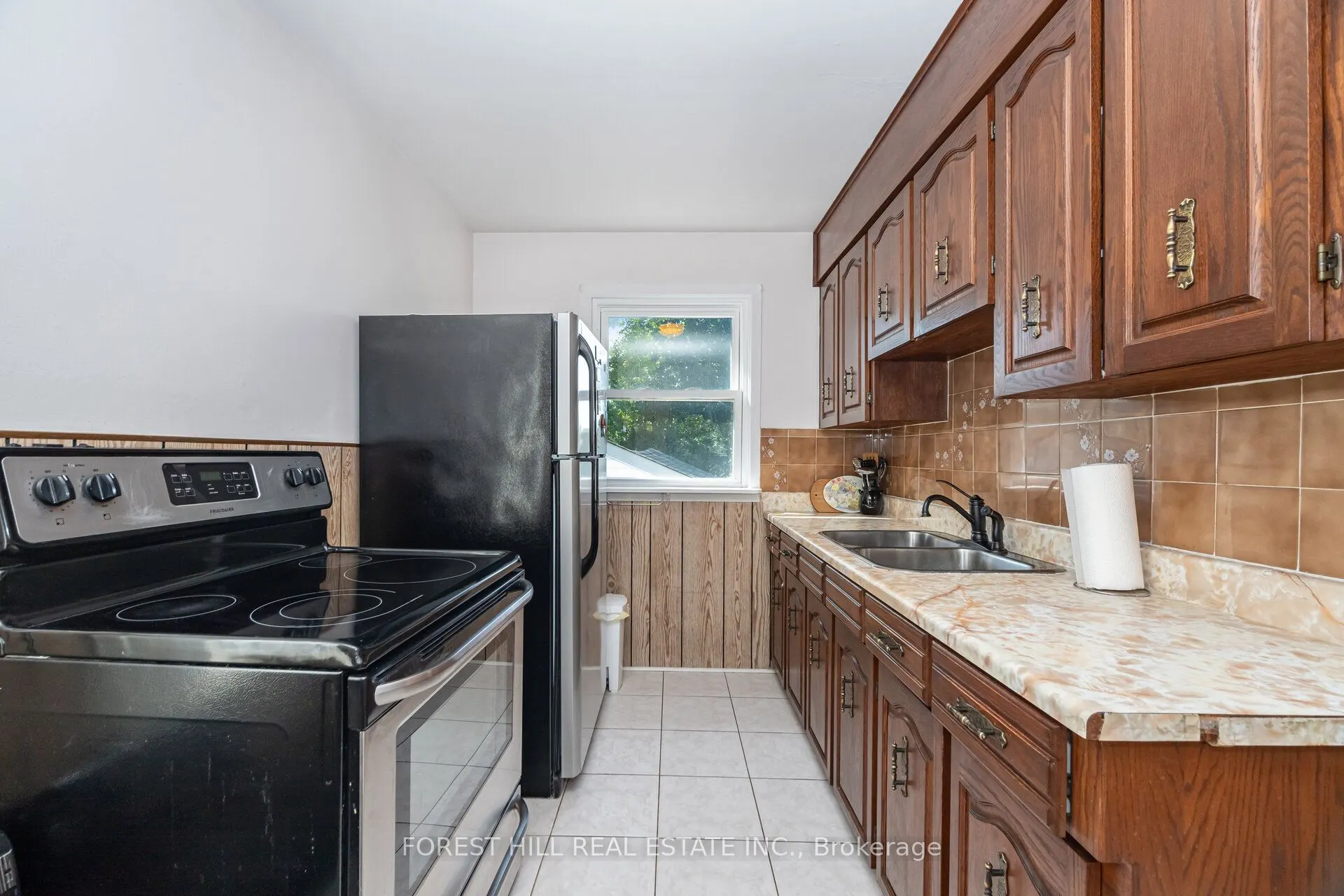 2 Topham Road
